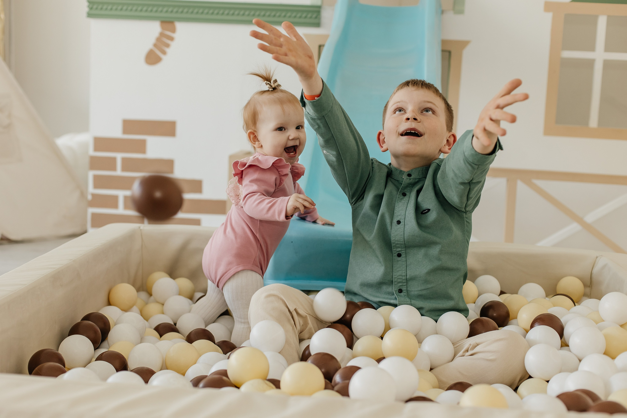 1 годик МАША. Фотограф Григорьева Ольга. Портретная, семейная съёмка, Love Stori, видеосъёмка в городе Чита. Выпускные альбомы, фотокниги