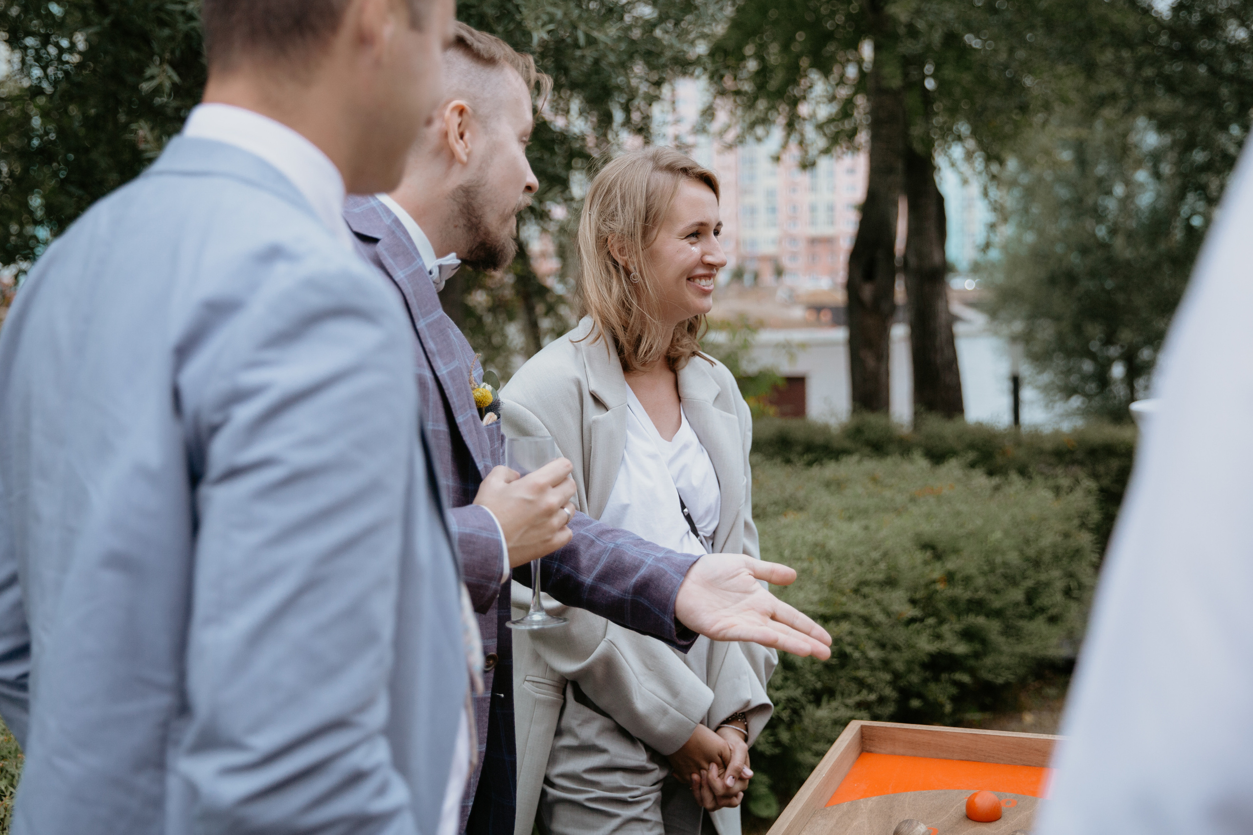 А я сяду в кабриолет, и уеду куда-нибудь. Свадебный и семейный фотограф в Москве Julia Juice