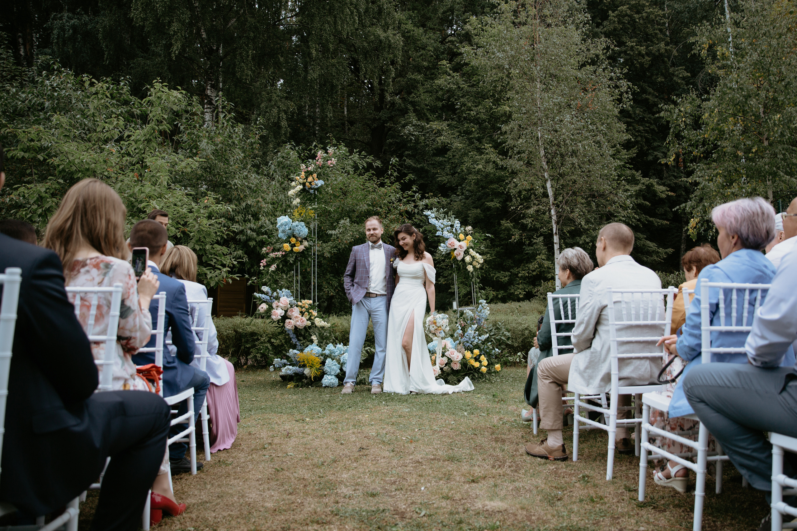 А я сяду в кабриолет, и уеду куда-нибудь. Свадебный и семейный фотограф в Москве Julia Juice
