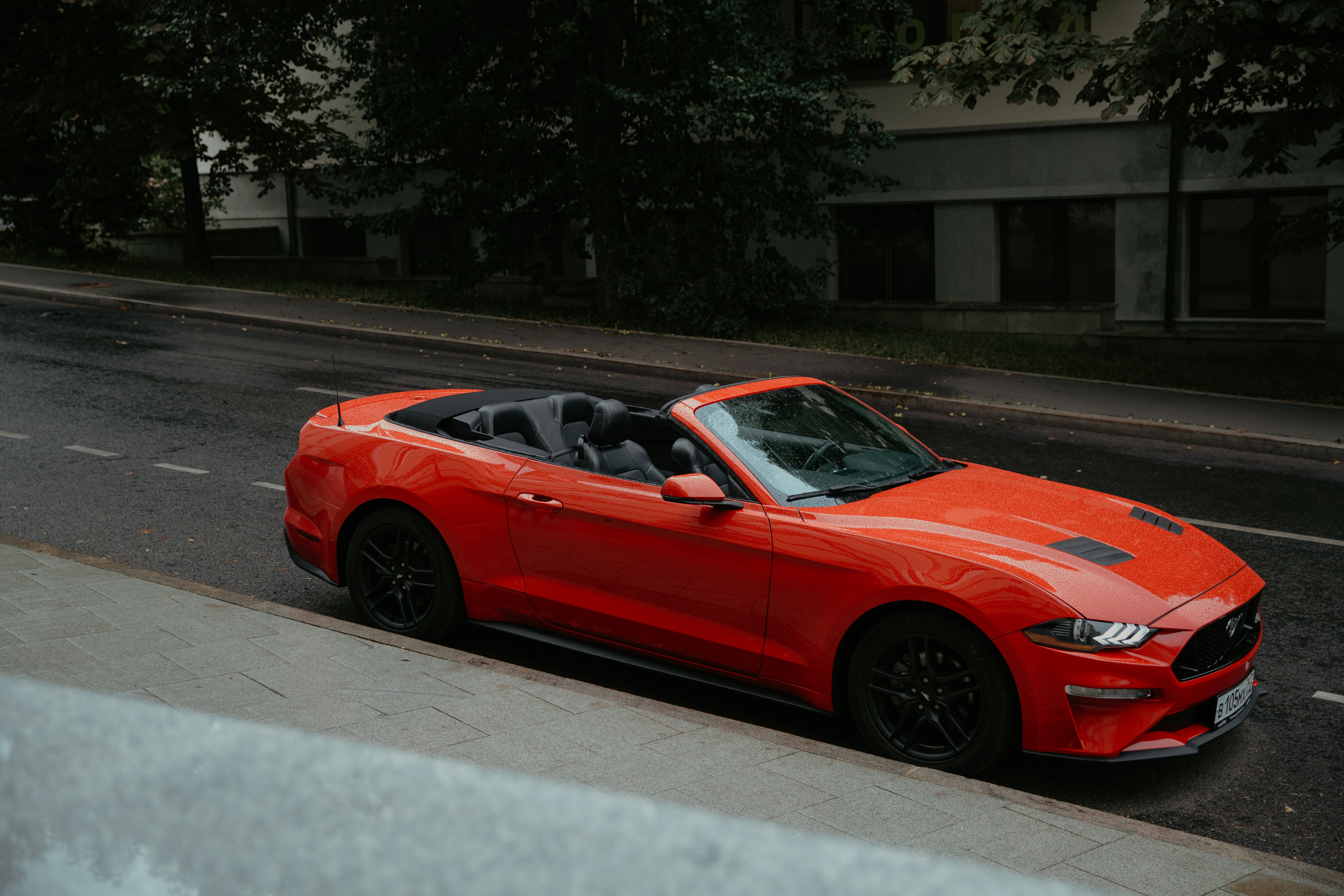 А я сяду в кабриолет, и уеду куда-нибудь. Свадебный и семейный фотограф в Москве Julia Juice