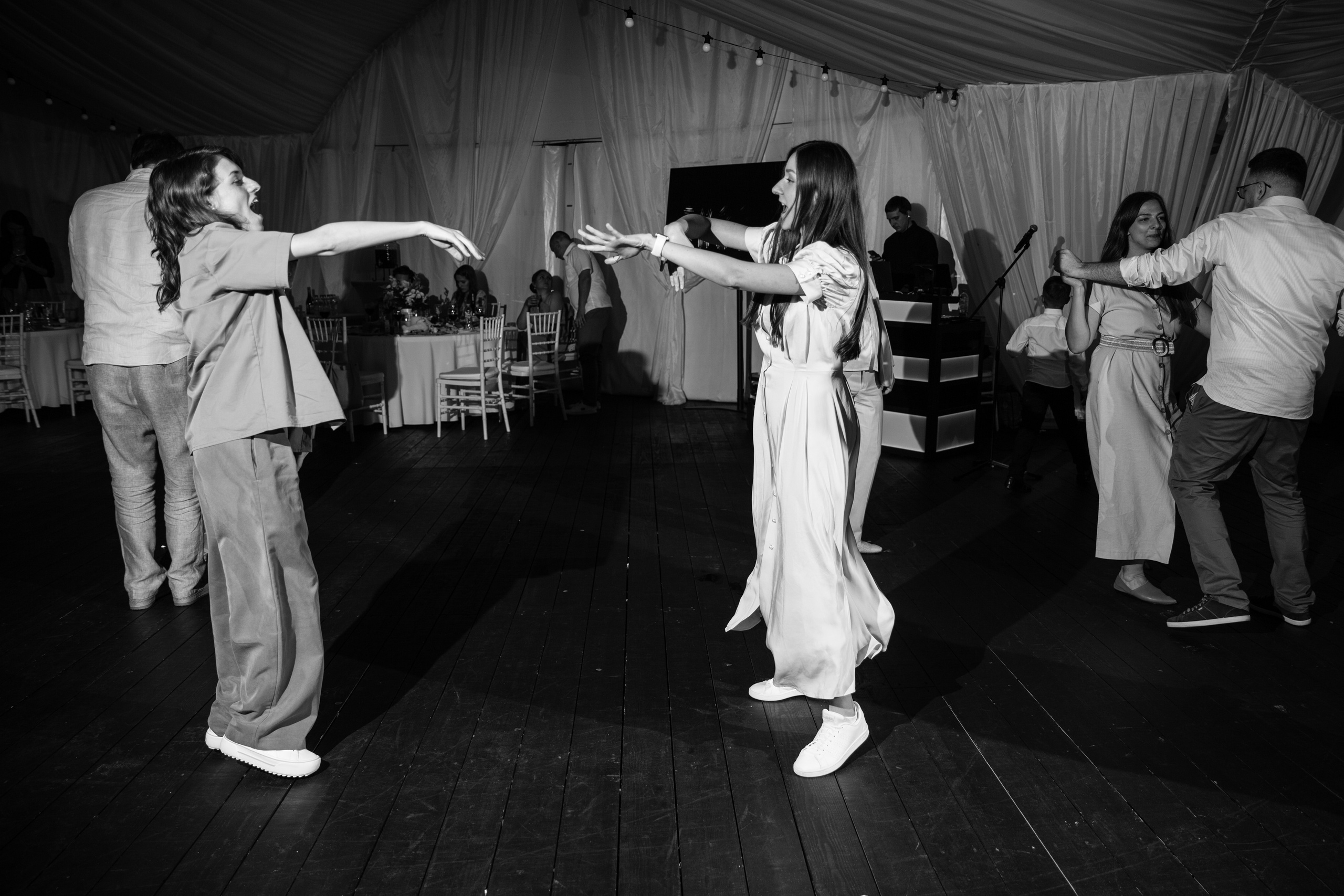 А я сяду в кабриолет, и уеду куда-нибудь. Свадебный и семейный фотограф в Москве Julia Juice