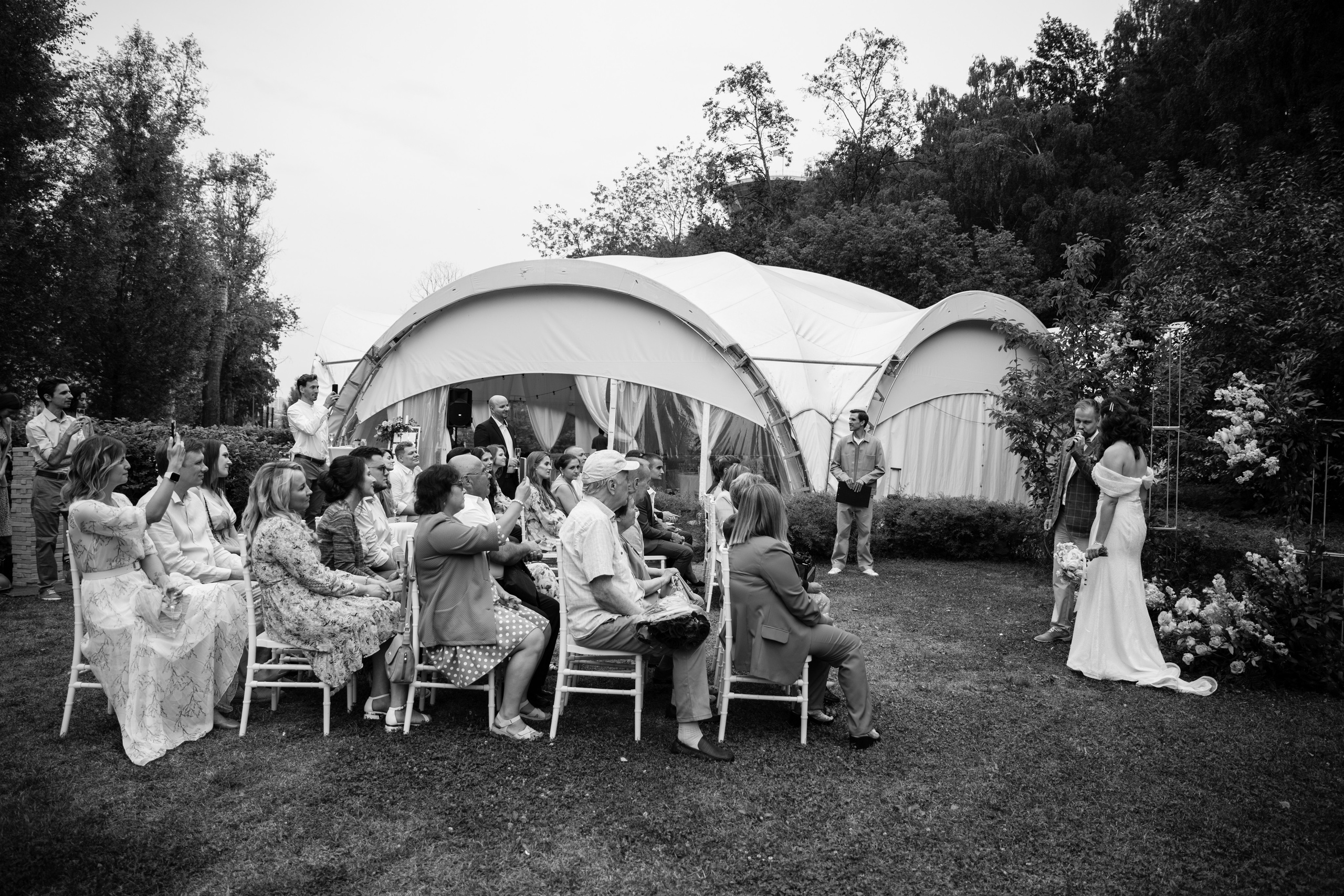 А я сяду в кабриолет, и уеду куда-нибудь. Свадебный и семейный фотограф в Москве Julia Juice