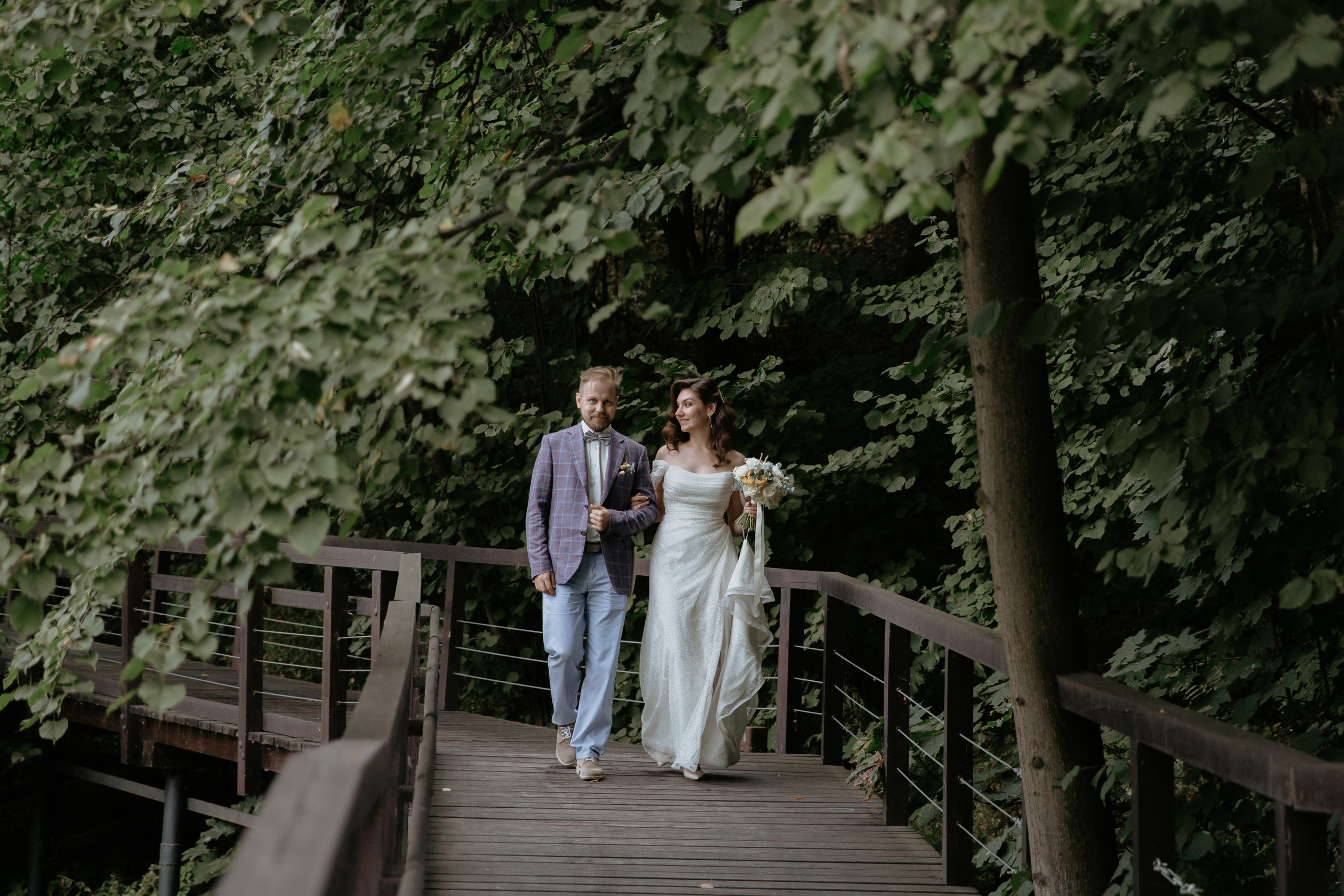 А я сяду в кабриолет, и уеду куда-нибудь. Свадебный и семейный фотограф в Москве Julia Juice