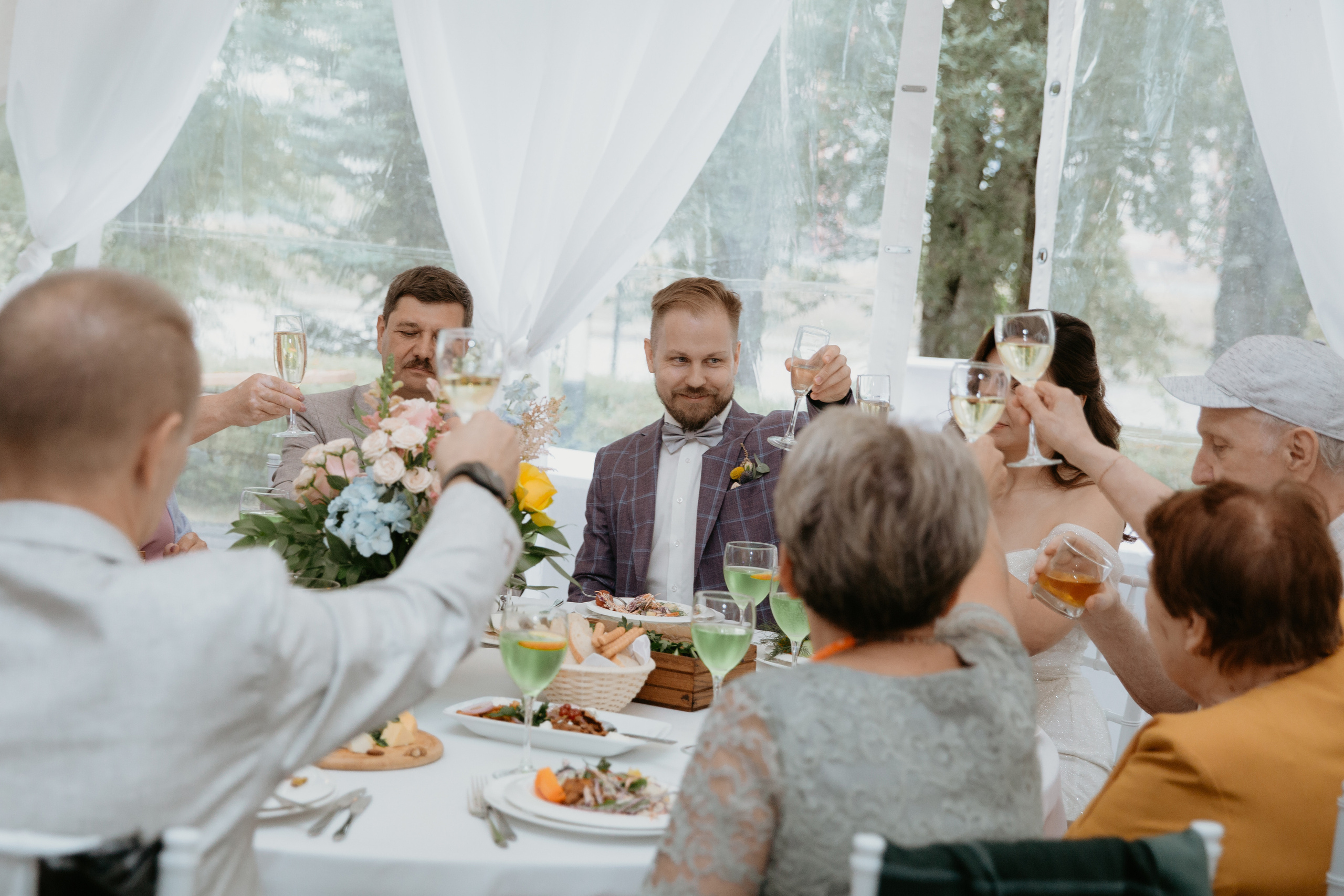 А я сяду в кабриолет, и уеду куда-нибудь. Свадебный и семейный фотограф в Москве Julia Juice
