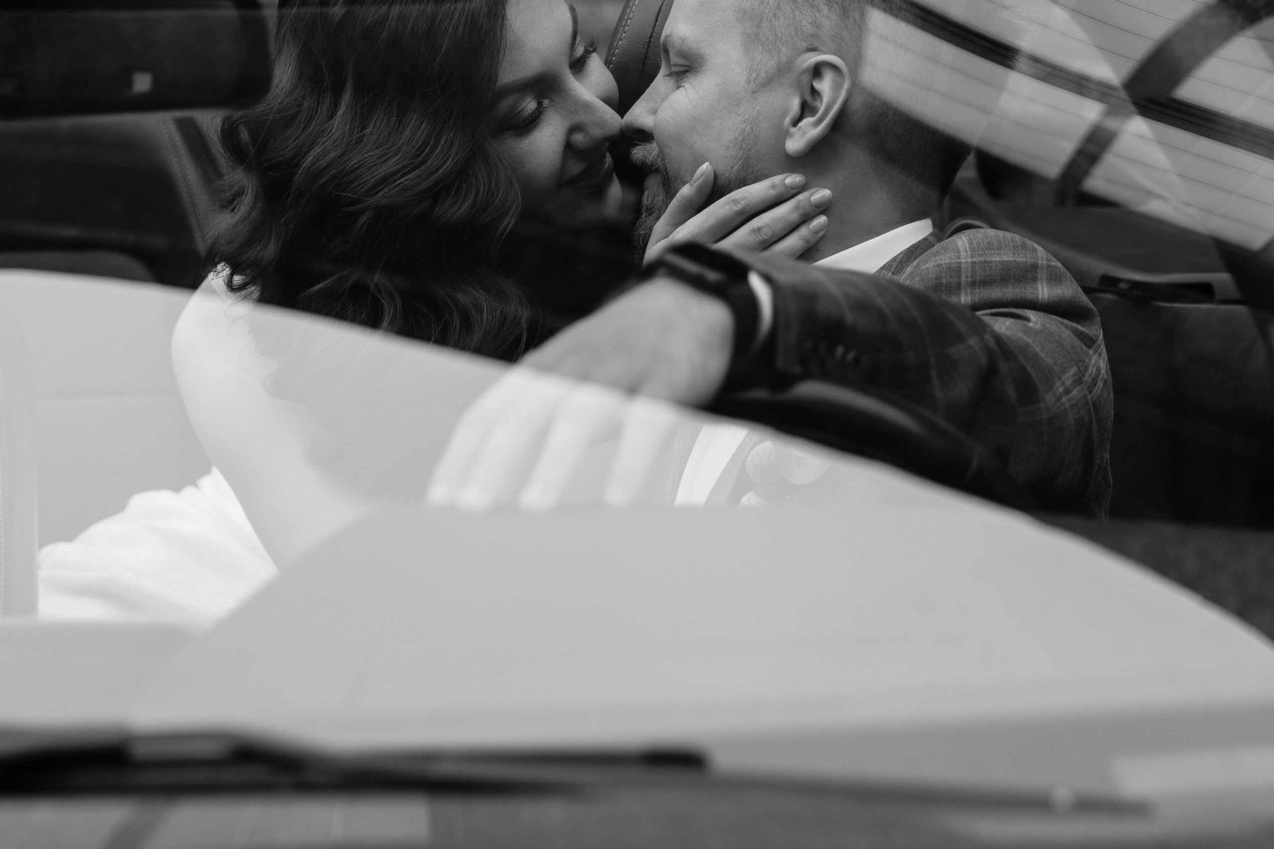 А я сяду в кабриолет, и уеду куда-нибудь. Свадебный и семейный фотограф в Москве Julia Juice