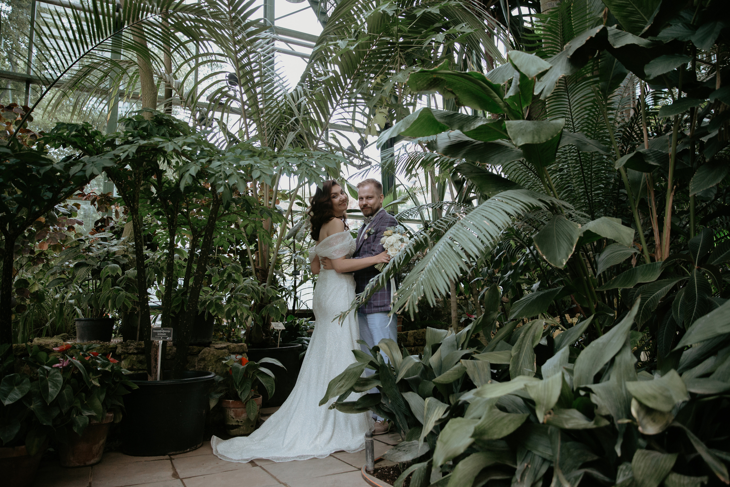 А я сяду в кабриолет, и уеду куда-нибудь. Свадебный и семейный фотограф в Москве Julia Juice