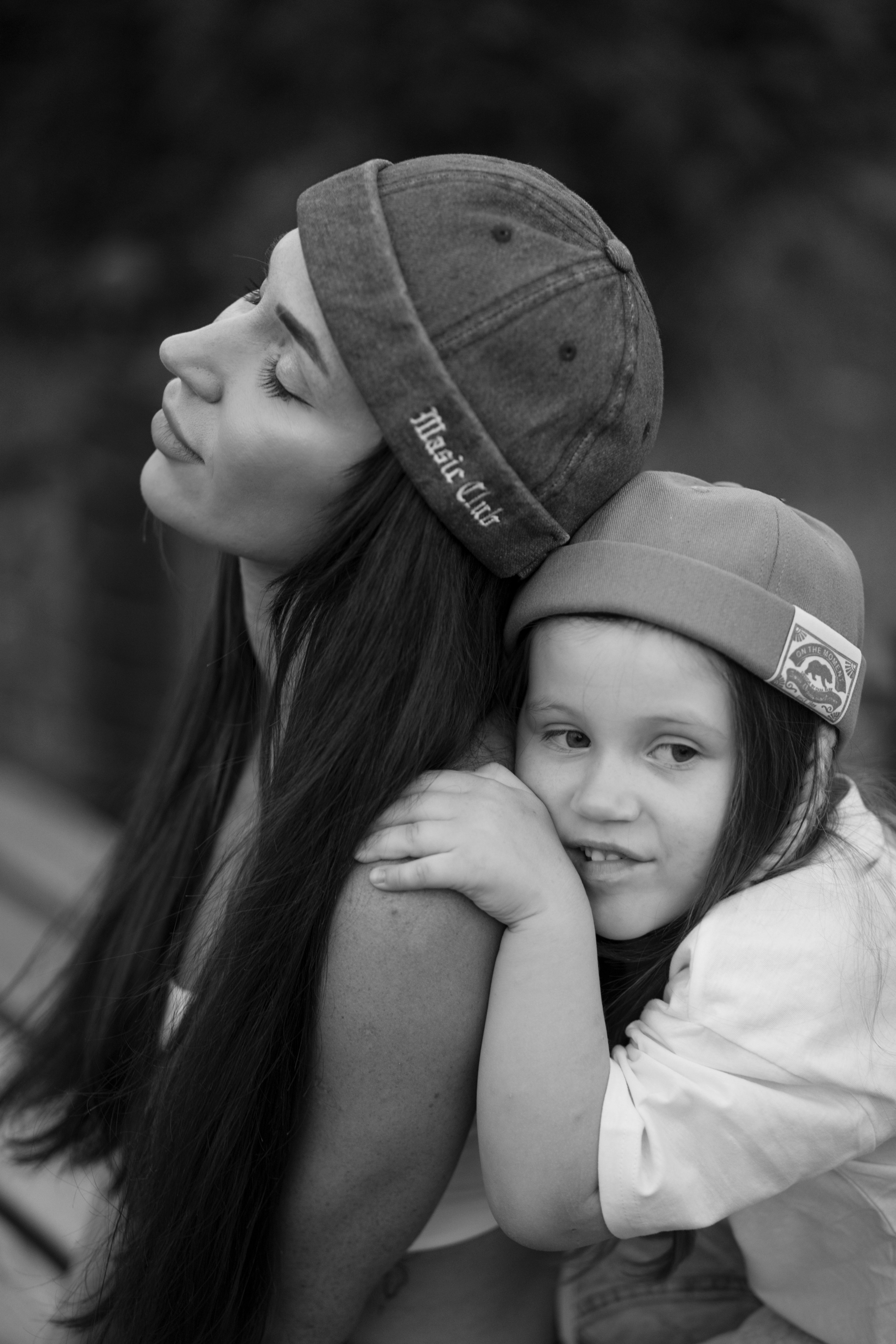 Прогулочная мама с дочкой. ПОРТРЕТНЫЙ ФОТОГРАФ АЛЁНА САВИНА