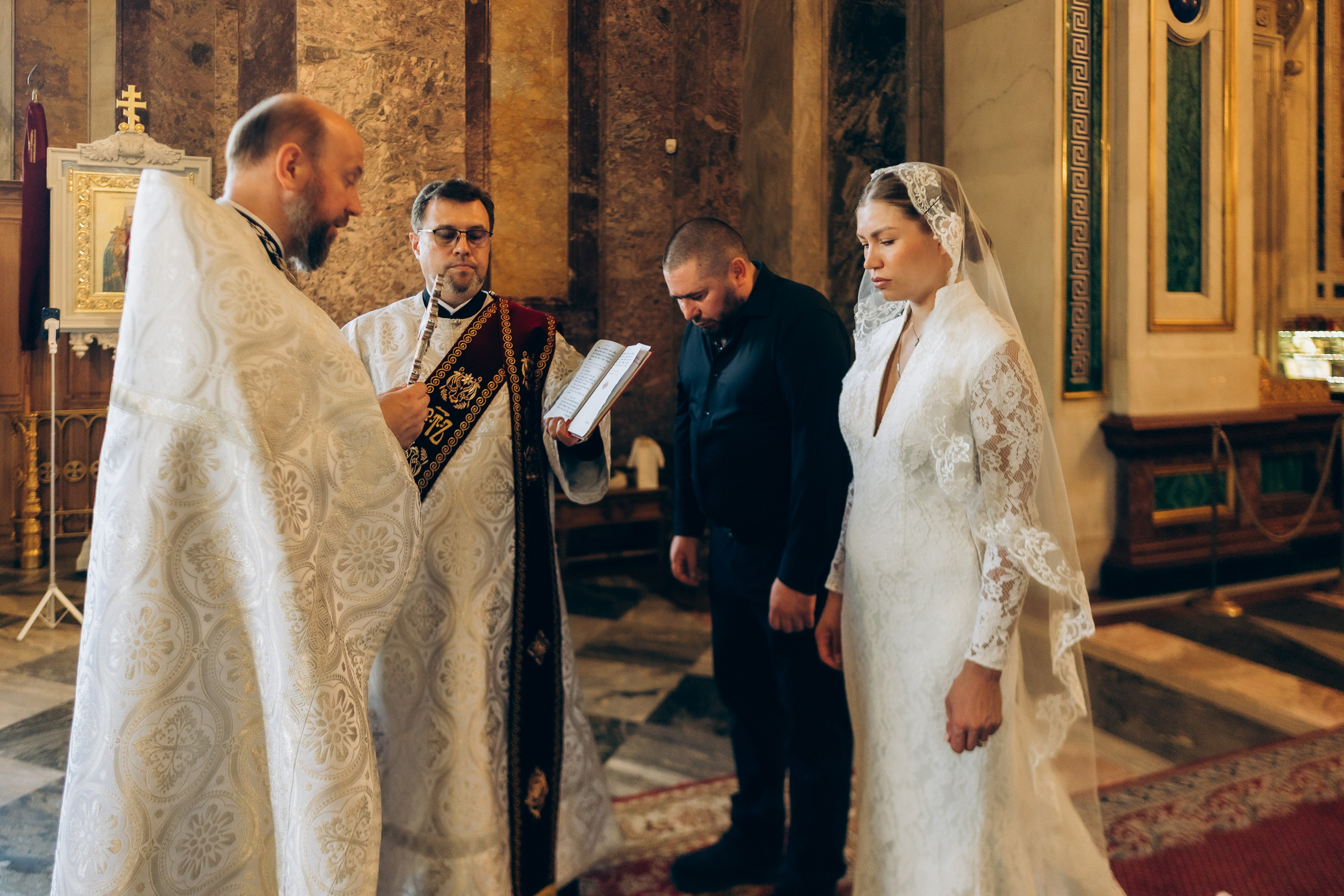 Венчание Исаакиевский. Фотограф ПИТЕР СПБ Надежда Баранова