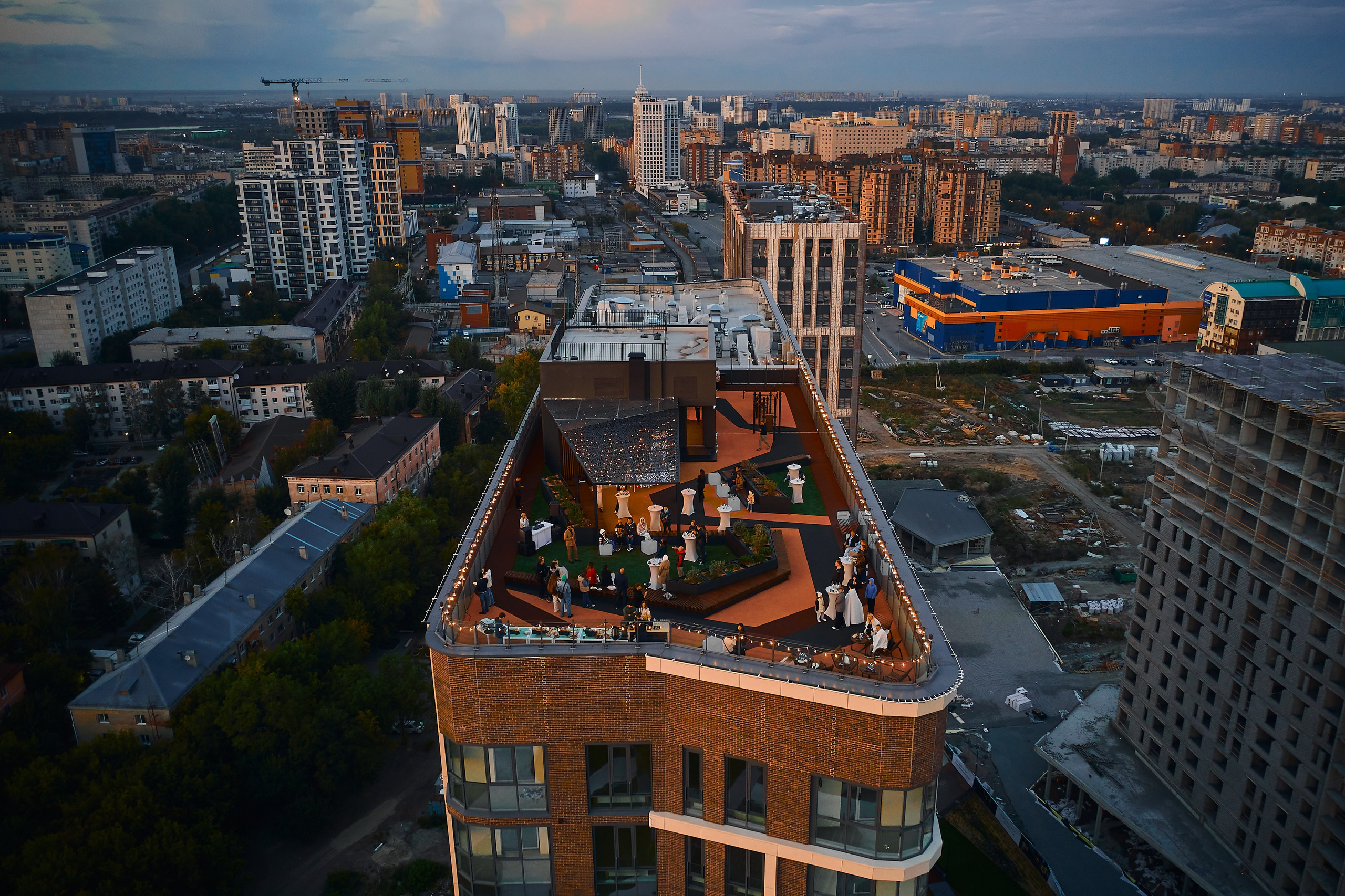 Машаров. Открытие крыши. Бизнес портрет Аэросъемка Интерьерная съемка Тюмень