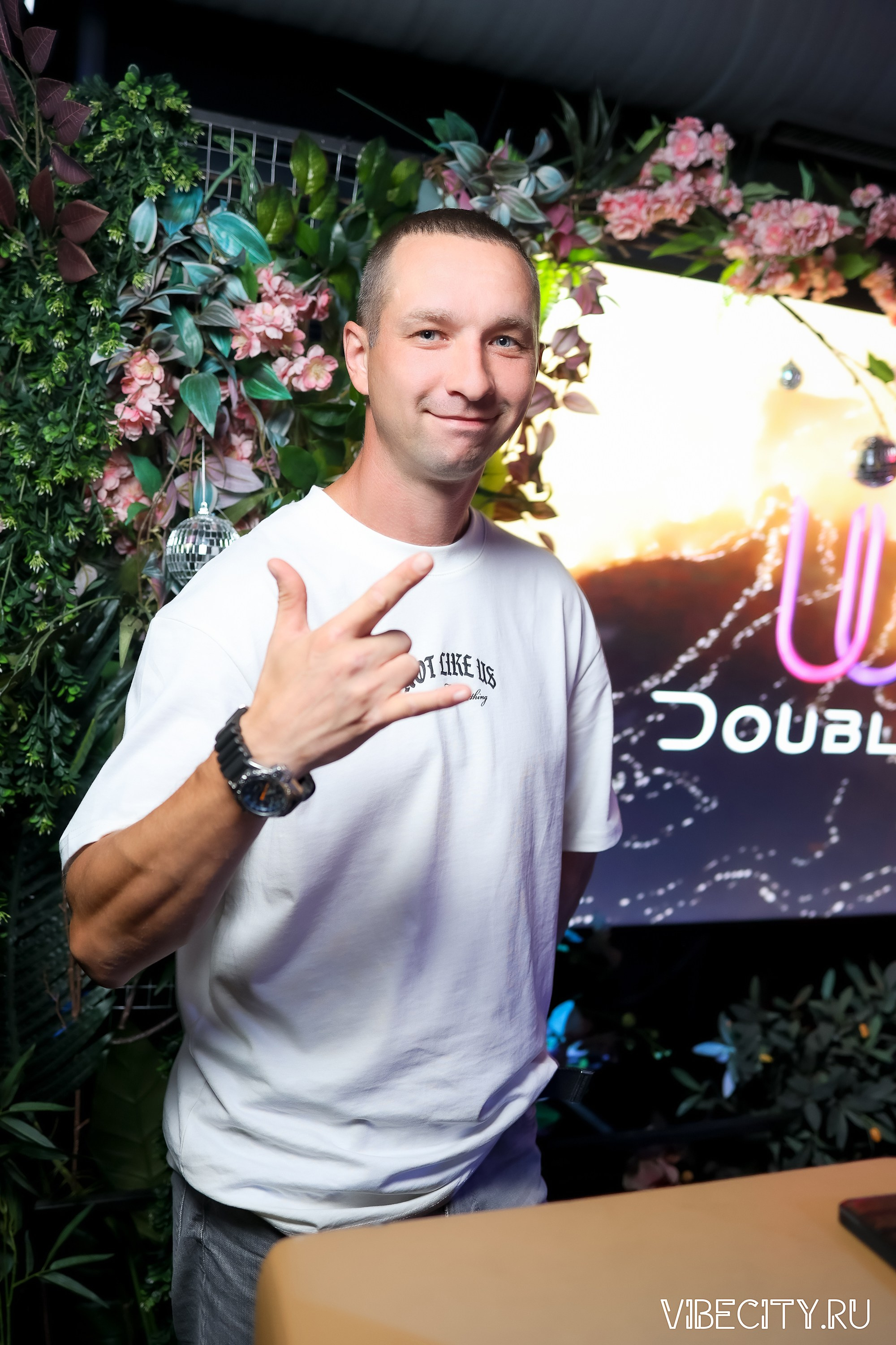 DOUBLE U. VIBECITY.RU Вайб Сити Ру Фоторепортажи Фотоотчеты Калининград