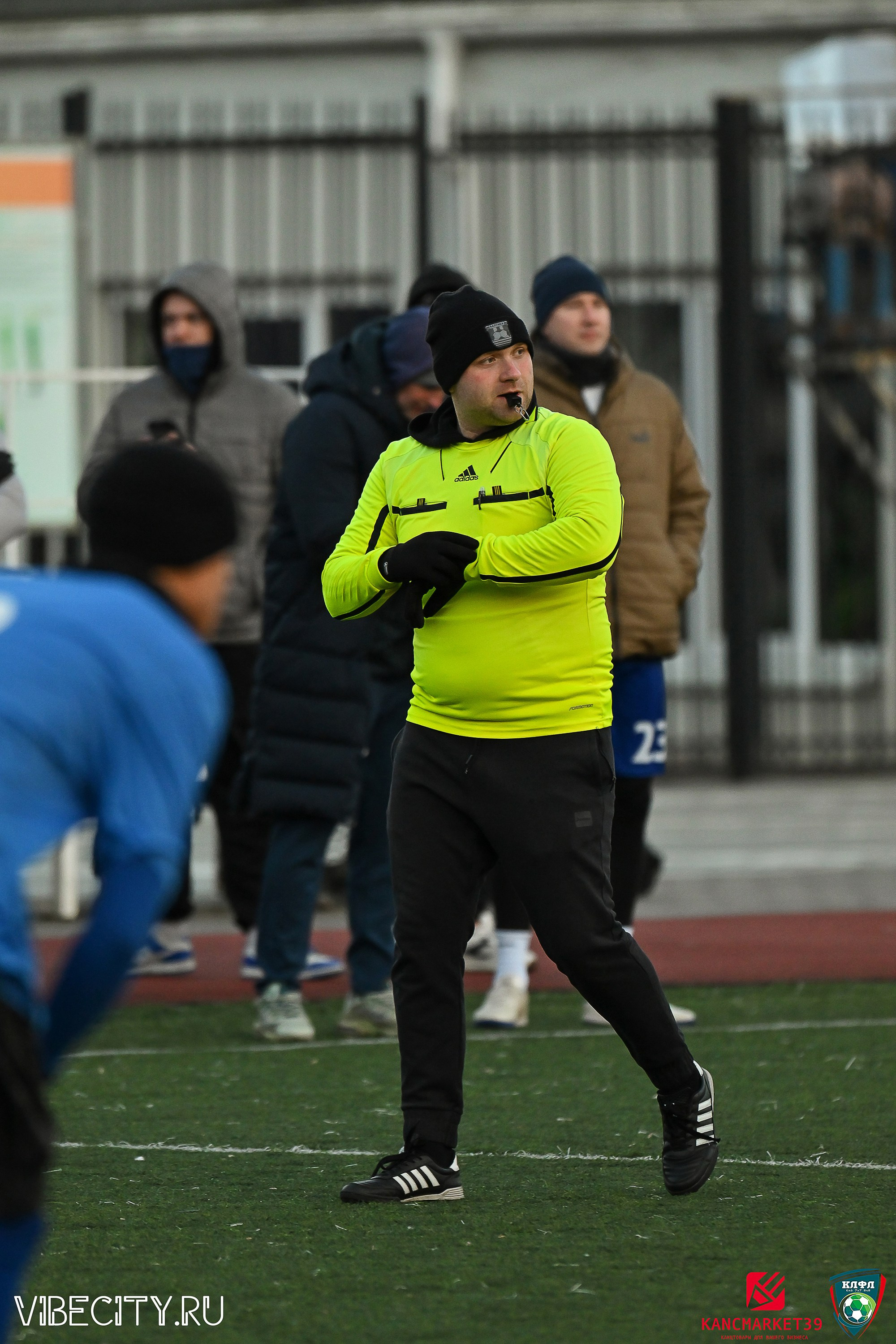 XX ЧЕМПИОНАТ КАЛИНИНГРАДСКОЙ ЛФЛ КАНЦМАРКЕТ39 сезона 2024–2025 гг. VIBECITY.RU Вайб Сити Ру Фоторепортажи Фотоотчеты Калининград