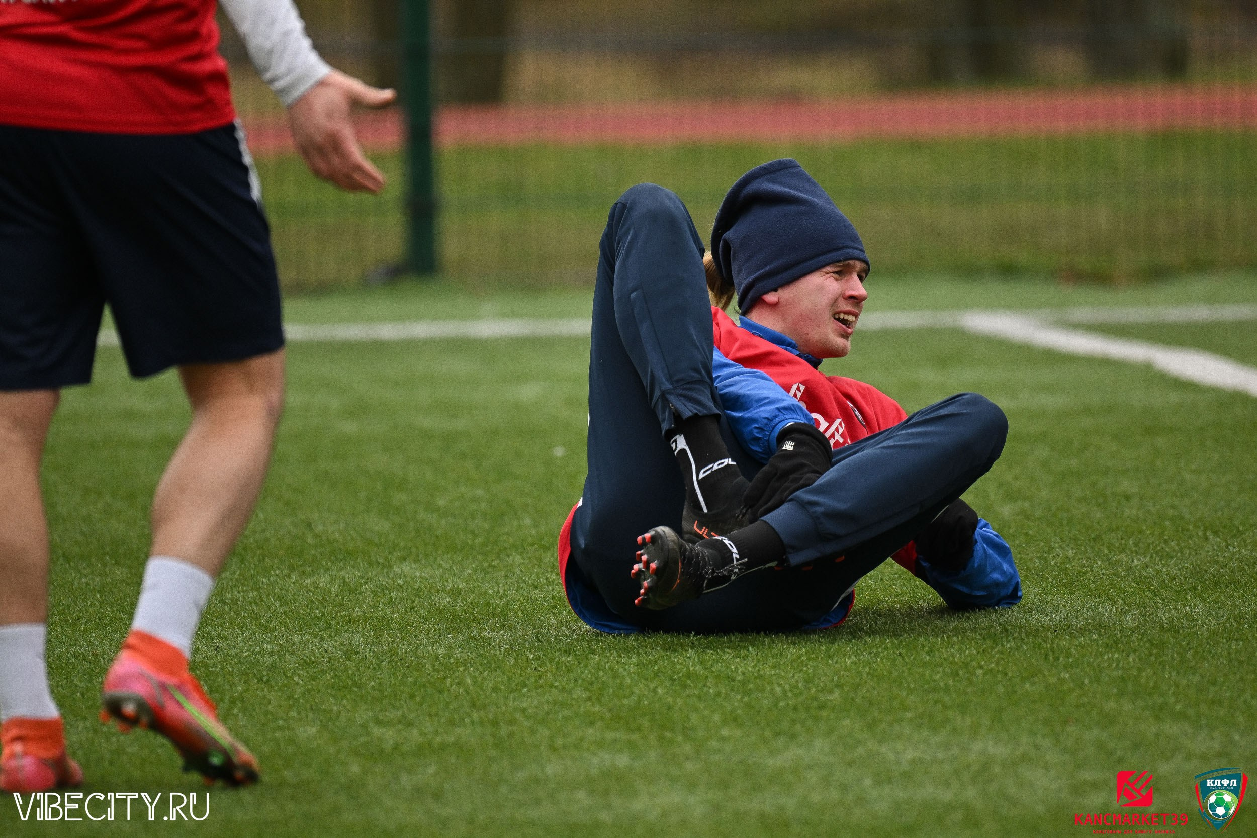 XX ЧЕМПИОНАТ КАЛИНИНГРАДСКОЙ ЛФЛ КАНЦМАРКЕТ39 сезона 2024–2025 гг. VIBECITY.RU Вайб Сити Ру Фоторепортажи Фотоотчеты Калининград