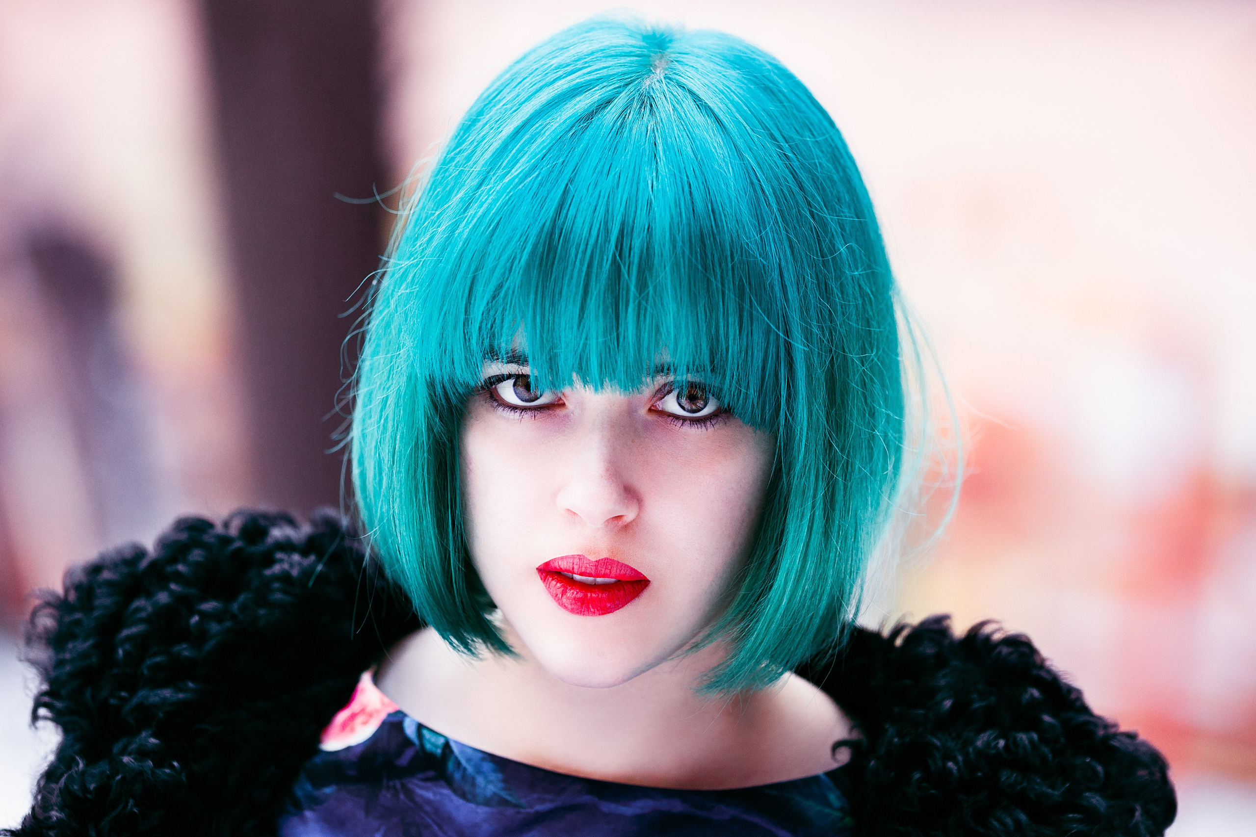 Все виды и любой сложности: Стрижки, Колористика, Укладки, Вечерние прически. DMITRY MOISEENKO — фотограф, художник, топ-стилист