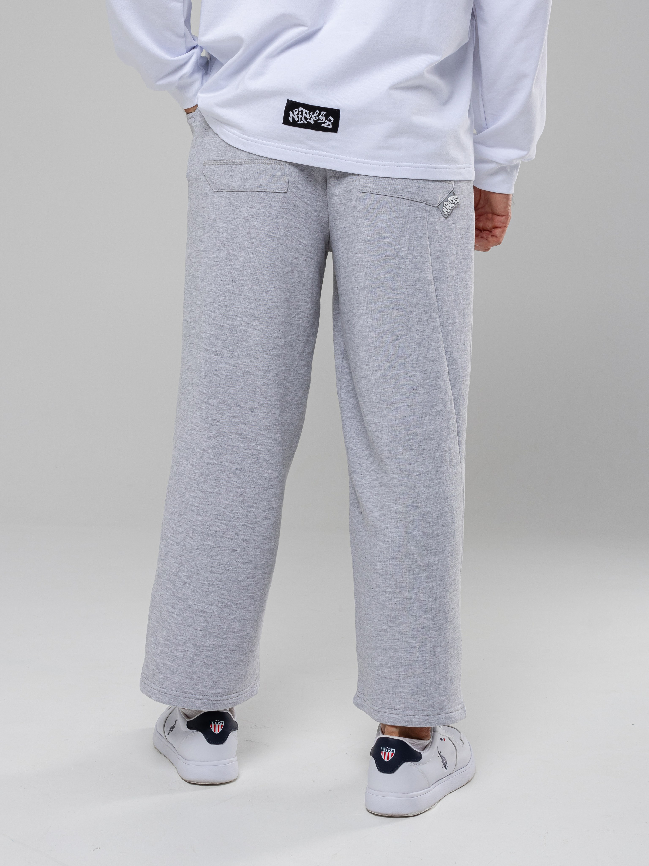 Худи и штаны. Фотограф в Краснодаре Арина Кудряшова