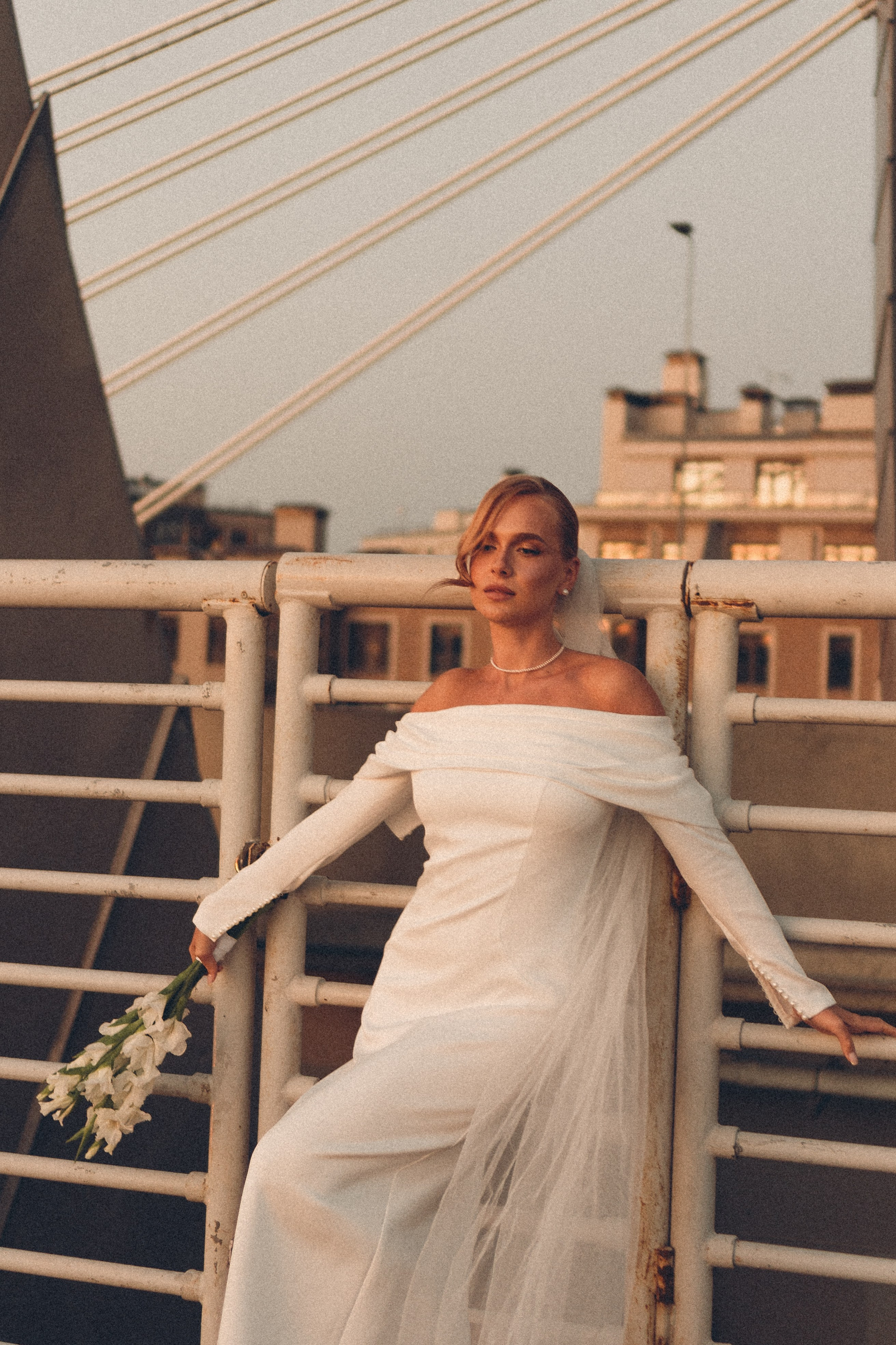 СВАДЕБНАЯ СЬЕМКА ВОЗЛЕ МСОТА БЕТАНКУРА НА КАБРИОЛЕТЕ. Профессиональный фотограф, Санкт-Петербург — Виктория Богомолова