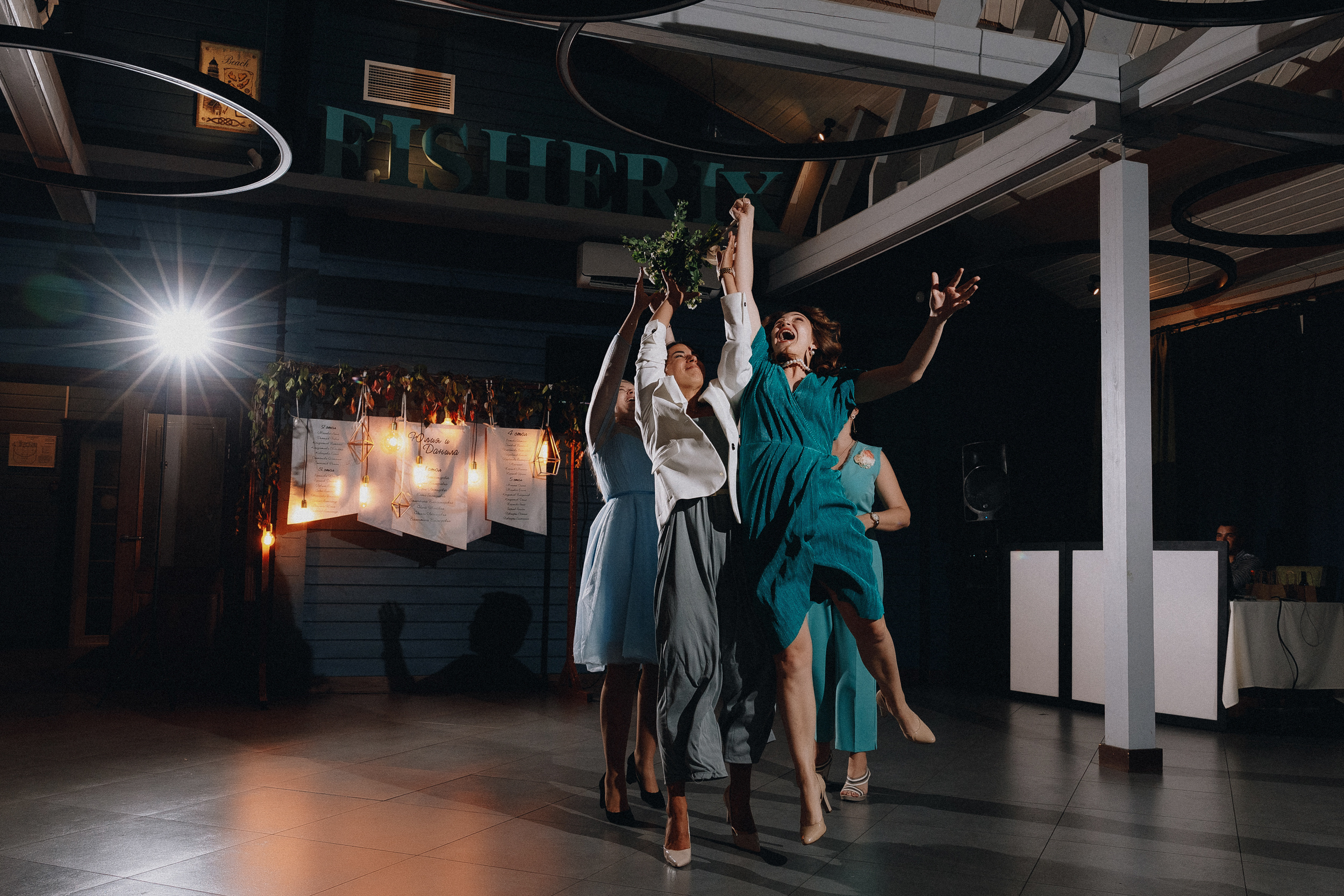 She loves Him. He loves Her. Свадебный фотограф Аня Милграм