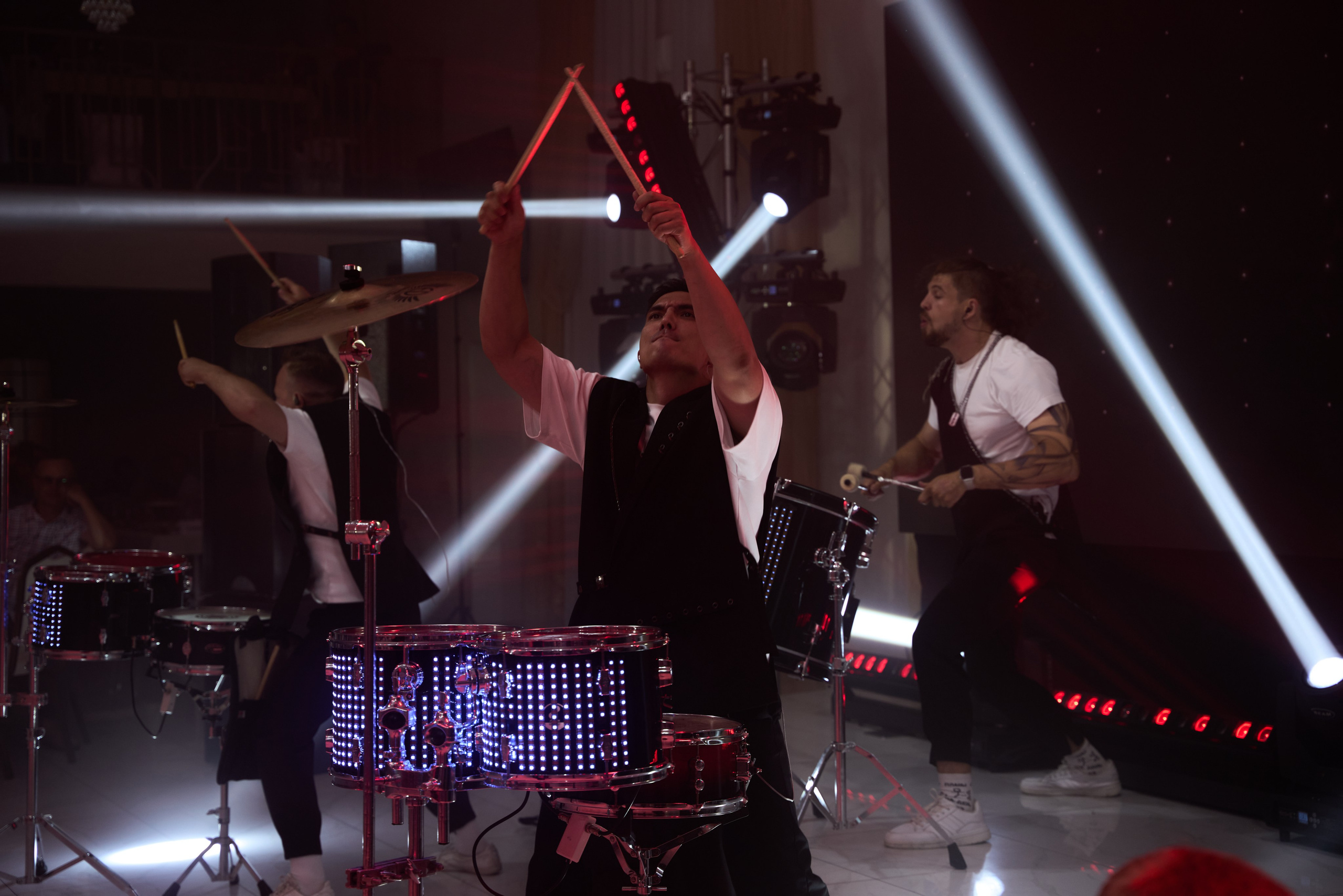 Выпускной. Дипломированный фотограф в Новосибирске. Фотографирую свадьбы, репортажи, индивидуальные фотосессии, lovestory(семейные)