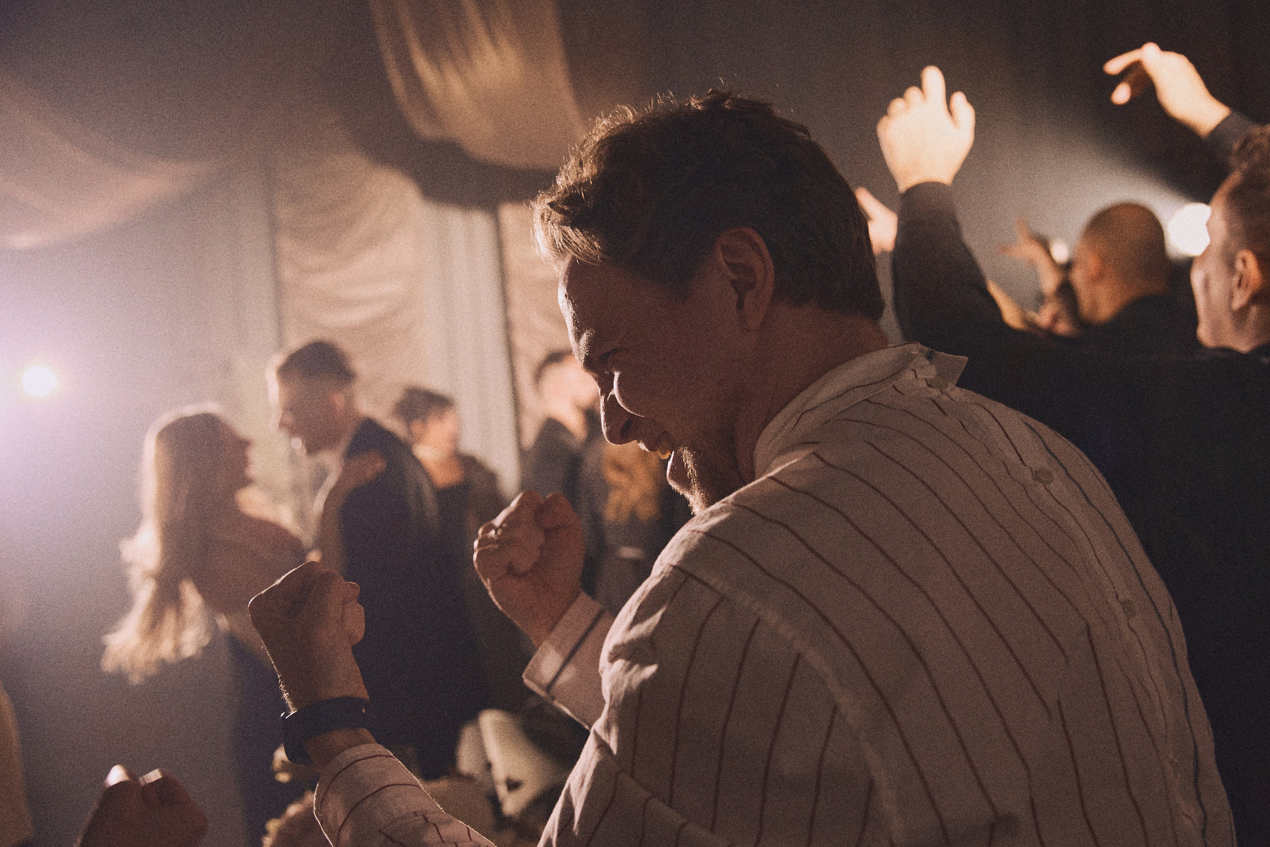 HER WILD, HIS CALM. Дмитрий Мазуркевич: Профессиональный Репортажный Фотограф