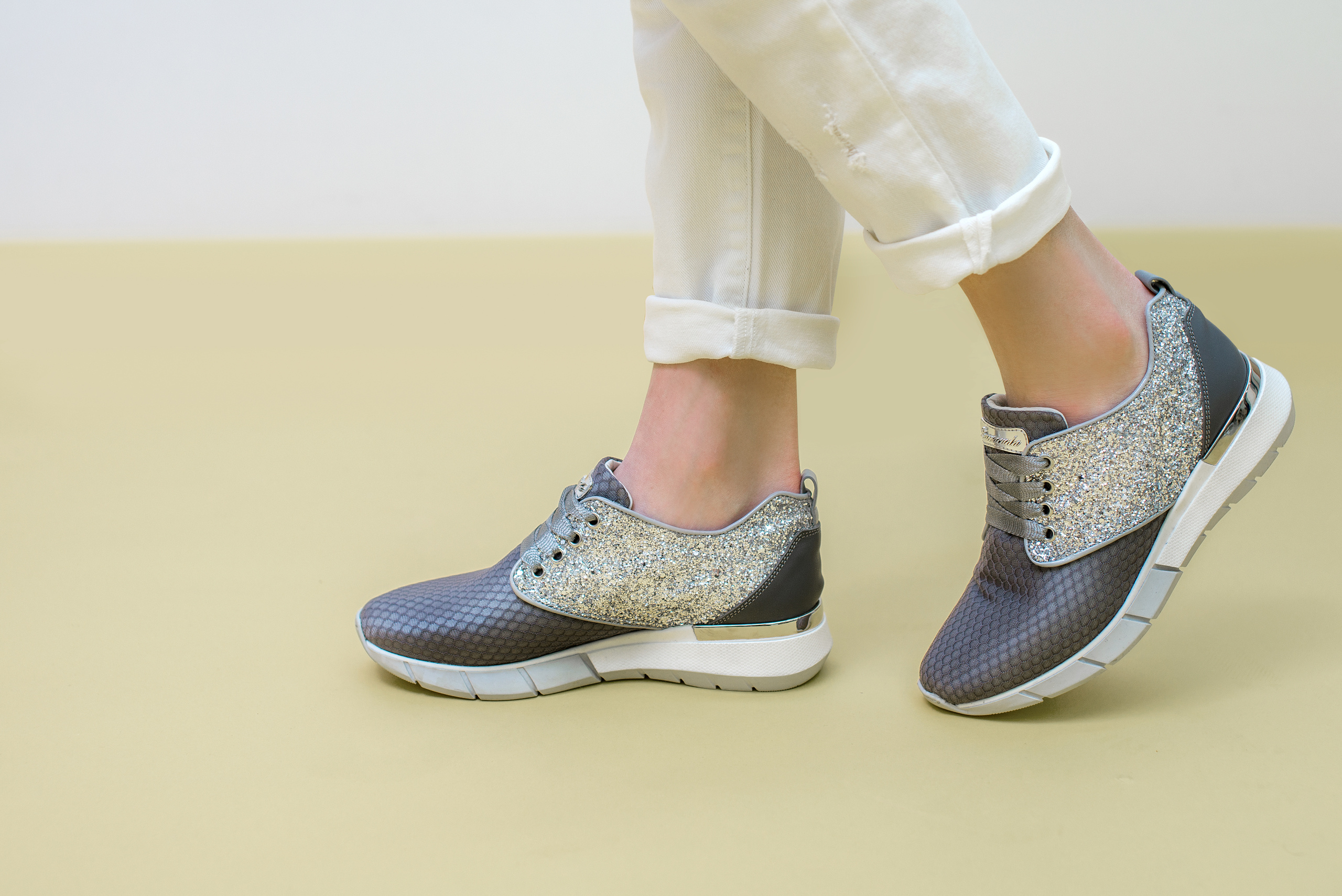 МОДЕЛИ / РАСКЛАДКА. Фотограф и видеограф в Москве и МО — Евгений Лавров