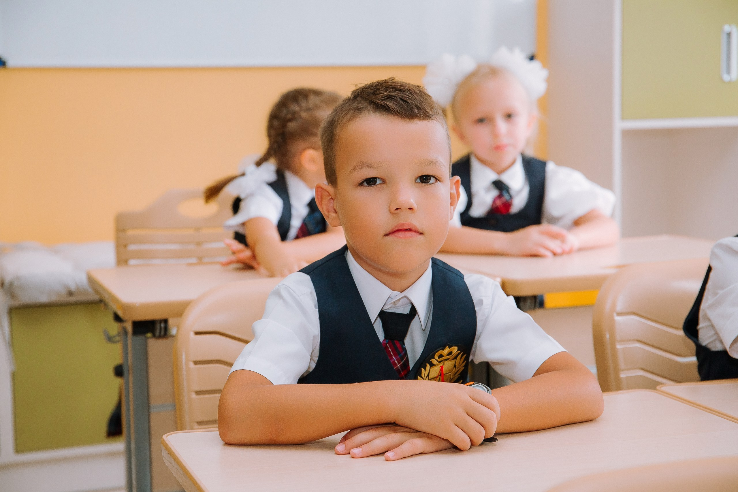 1 класс школа «Личность». Выпускные альбомы Натальи Бутко: Новороссийск, Анапа, Геленджик