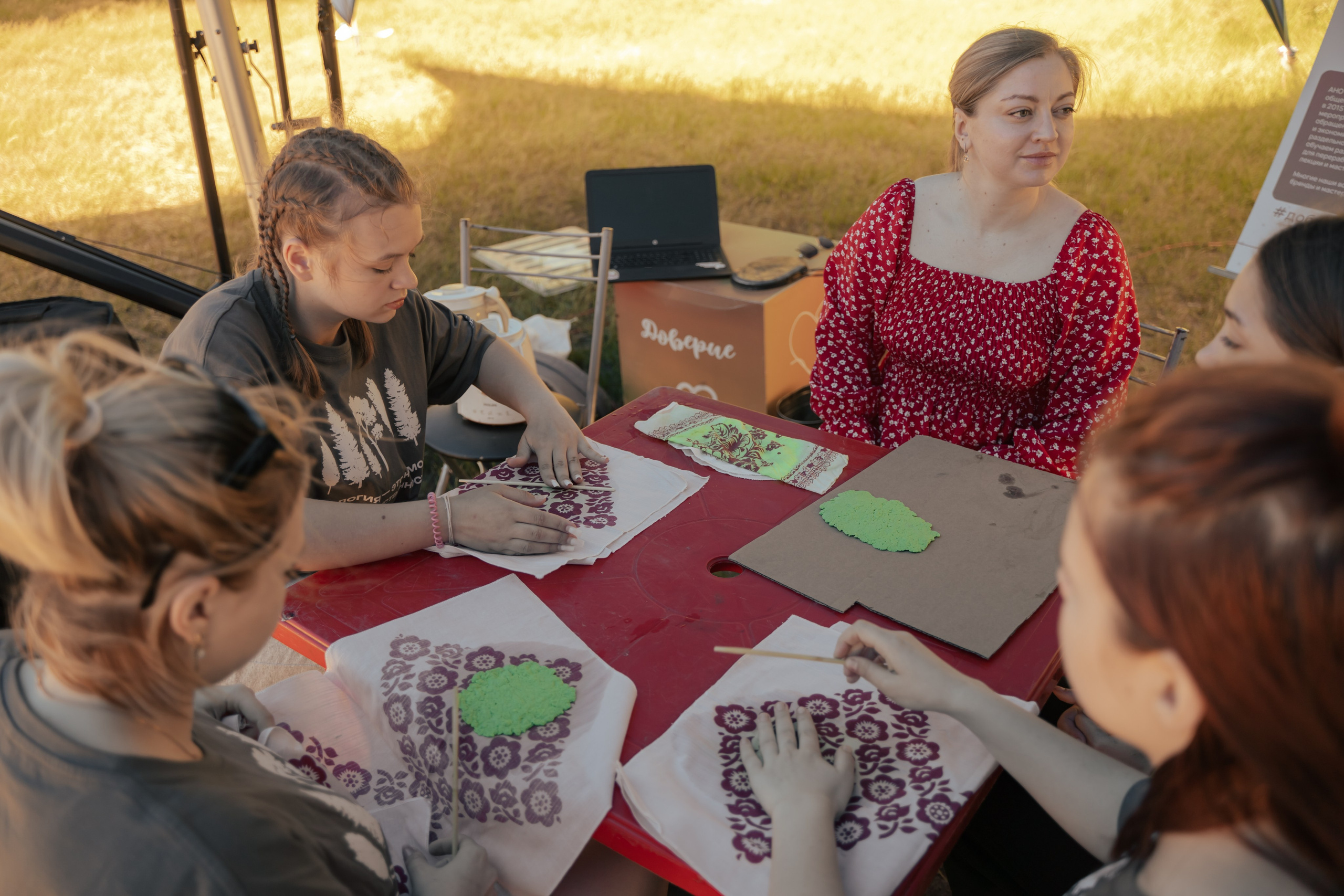 Эко-сборы добровольцев «О! Пушка» в национальном парке «Мещерский» 2024. Фотограф Надежда Погребняк | Рязань | Москва
