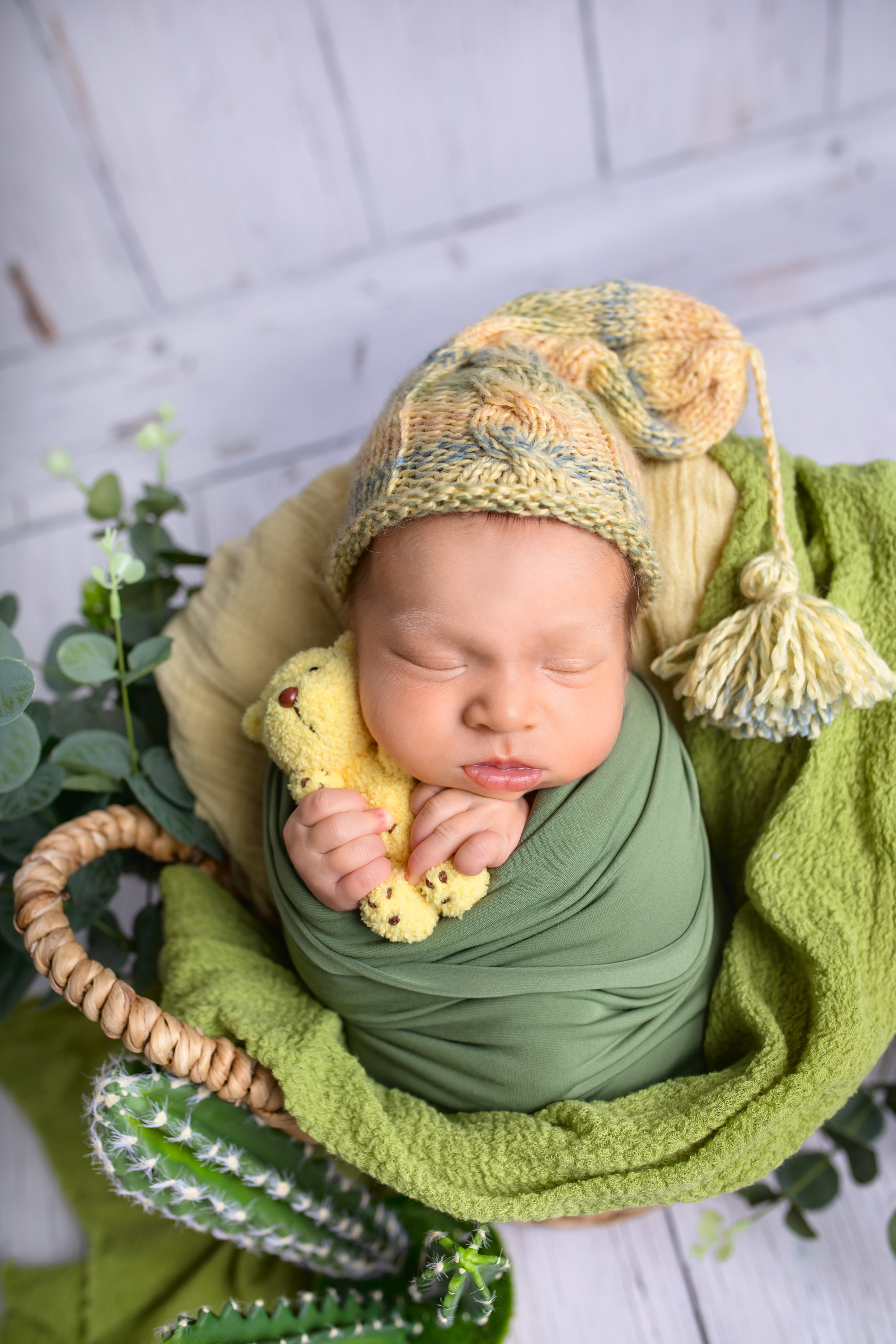 NEWBORN. Фотограф новорожденных и беременности Анита Михайлова в Южно-Сахалинск