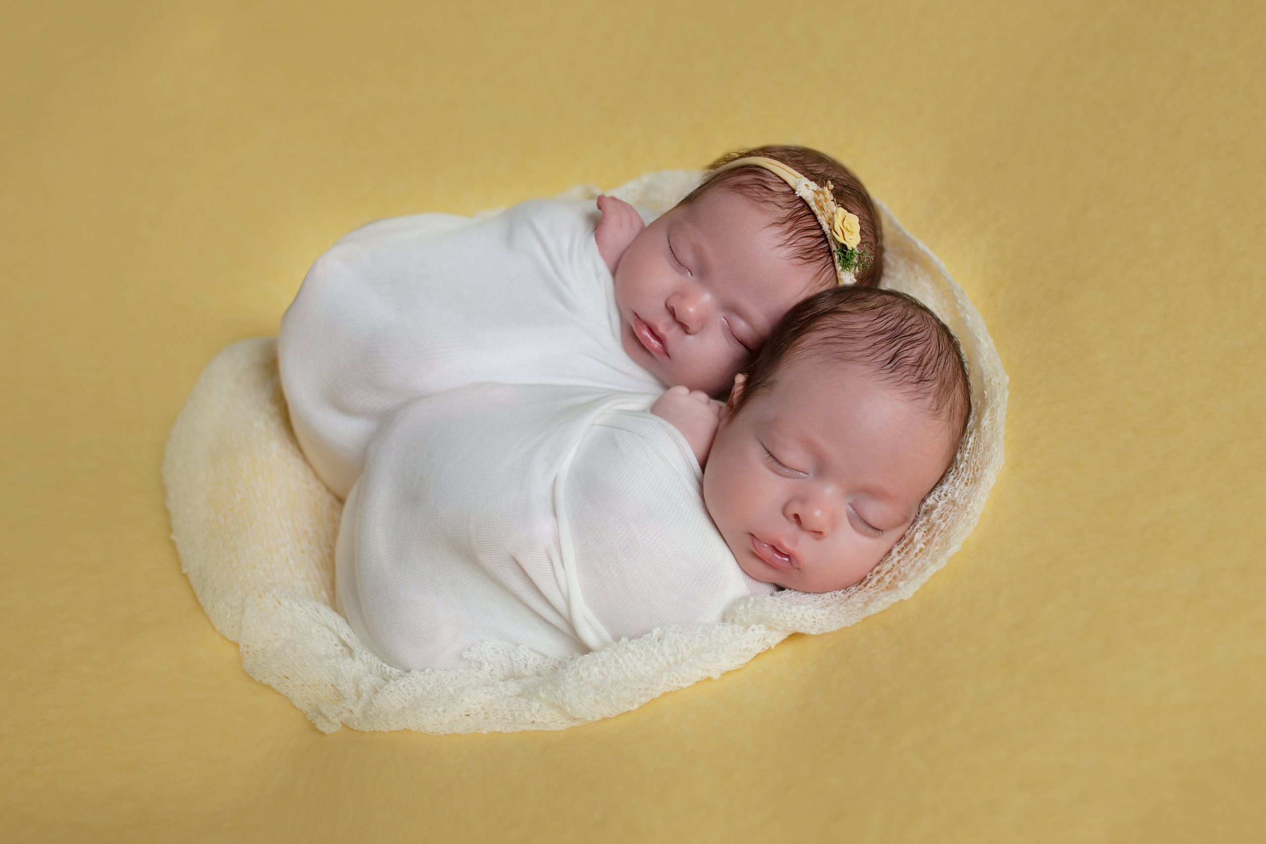 NEWBORN. Фотограф новорожденных и беременности Анита Михайлова в Южно-Сахалинск