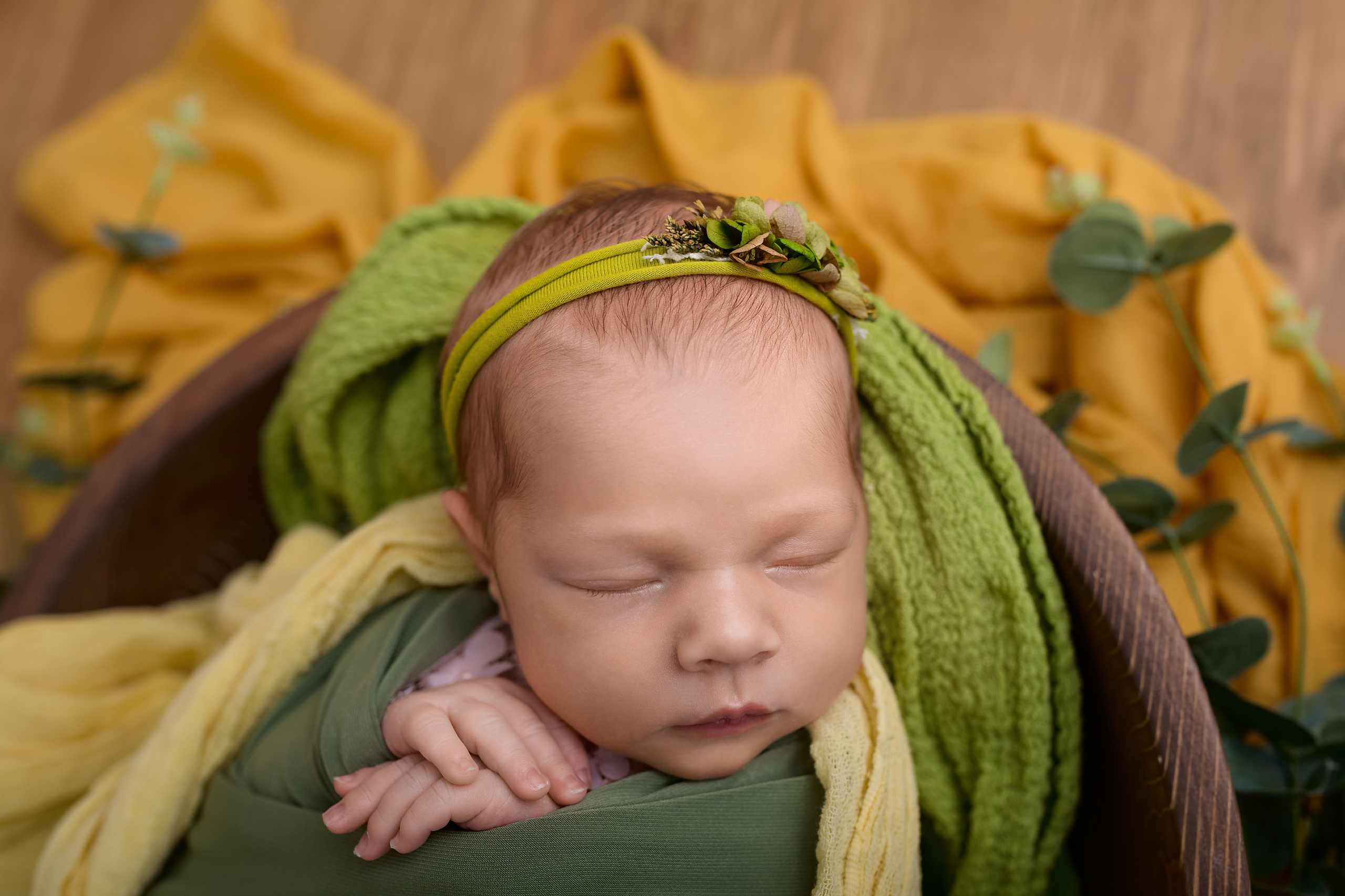 NEWBORN. Фотограф новорожденных и беременности Анита Михайлова в Южно-Сахалинск