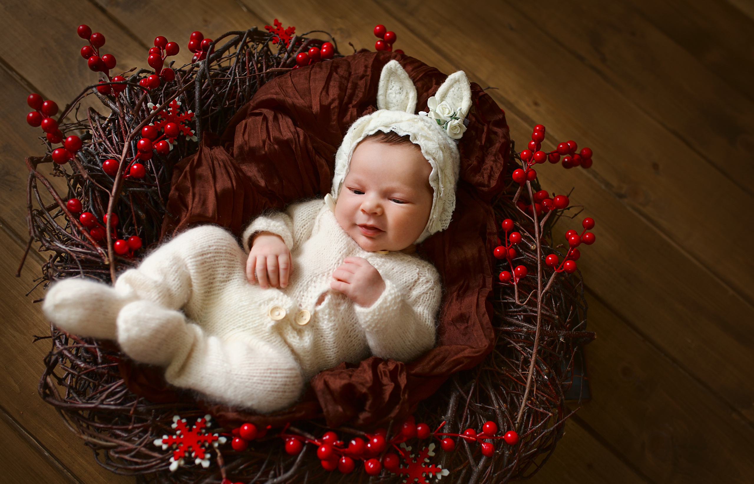 NEWBORN. Фотограф новорожденных и беременности Анита Михайлова в Южно-Сахалинск