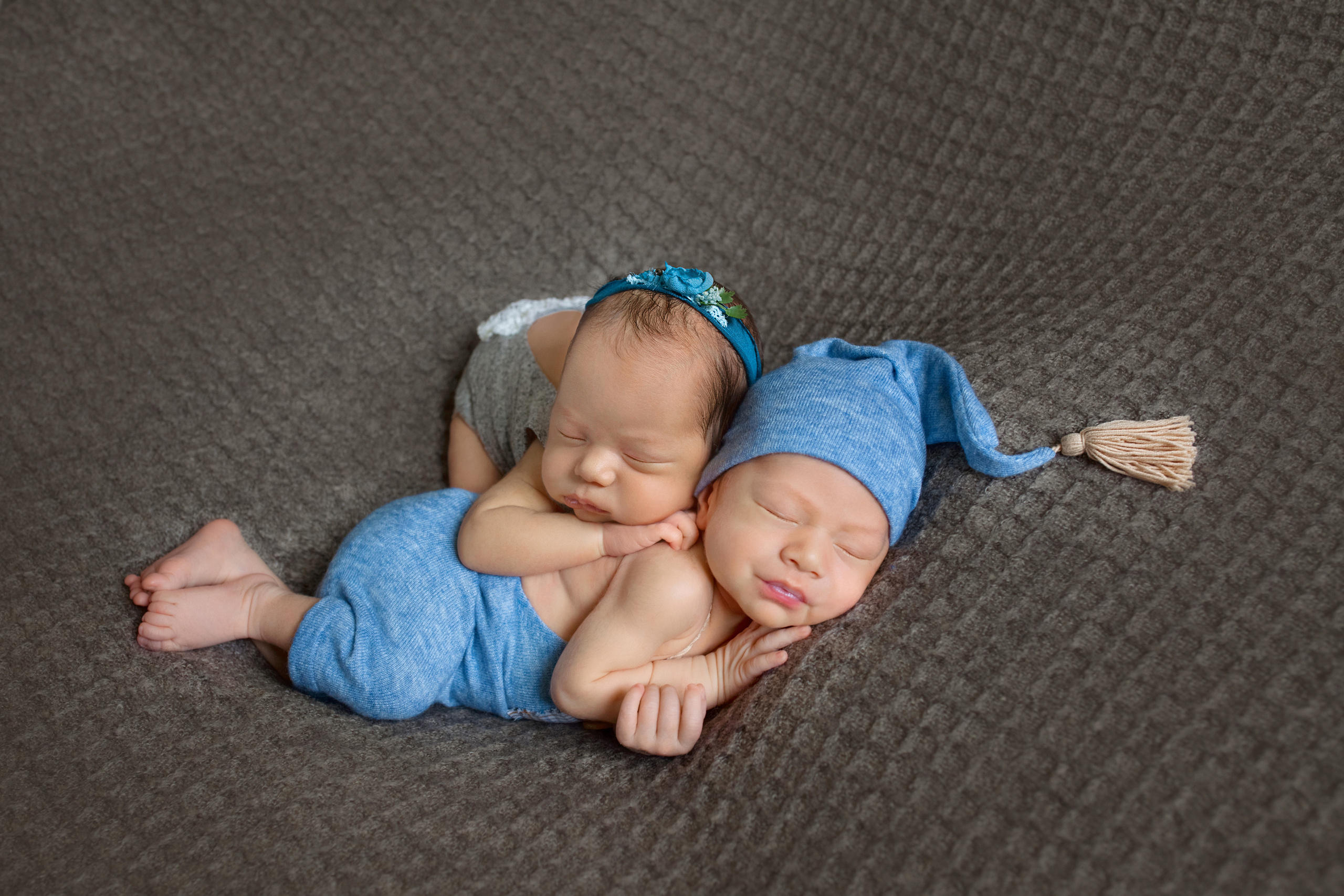 NEWBORN. Фотограф новорожденных и беременности Анита Михайлова в Южно-Сахалинск