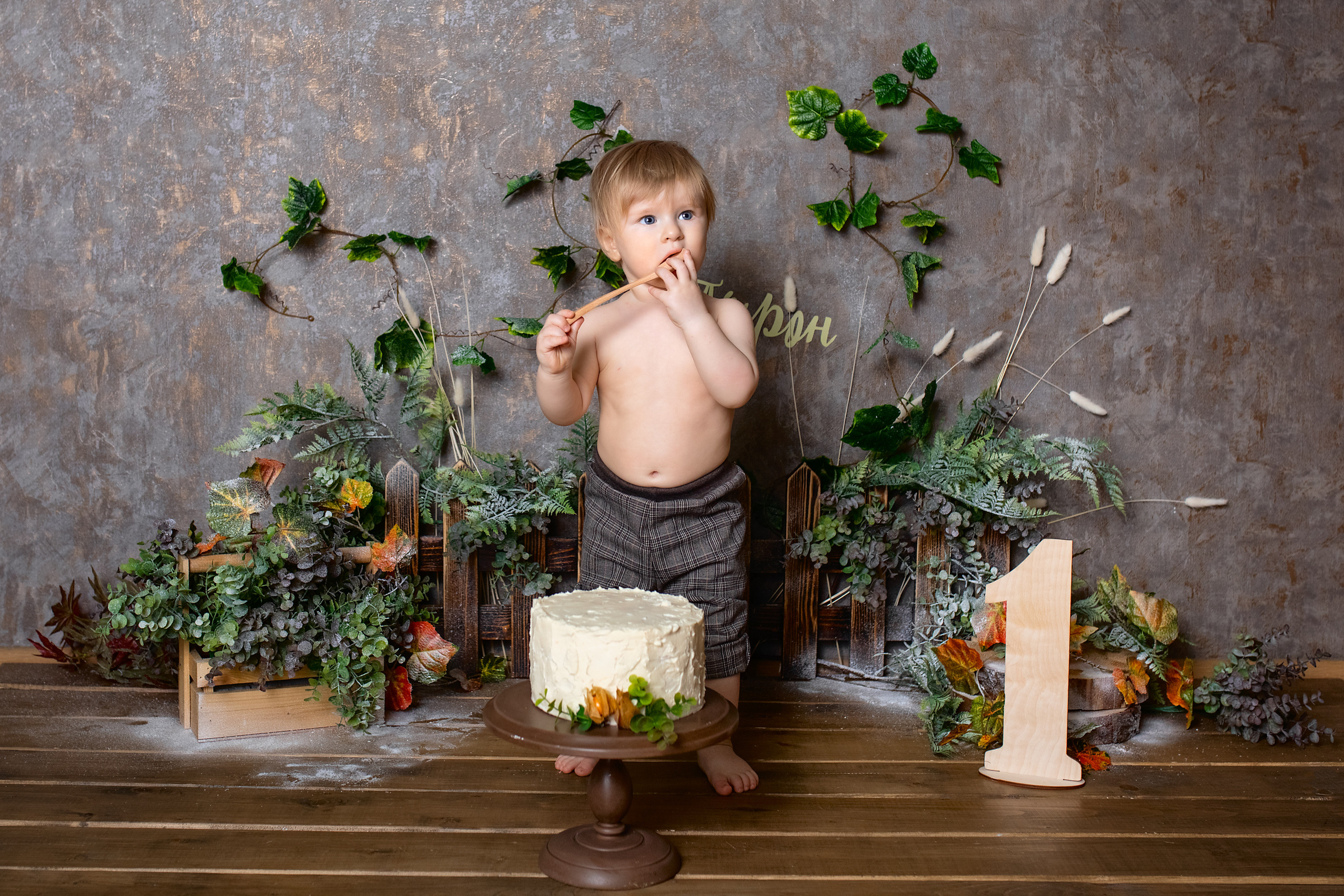 Первый годик. Фотограф новорожденных и беременности Анита Михайлова в Южно-Сахалинск