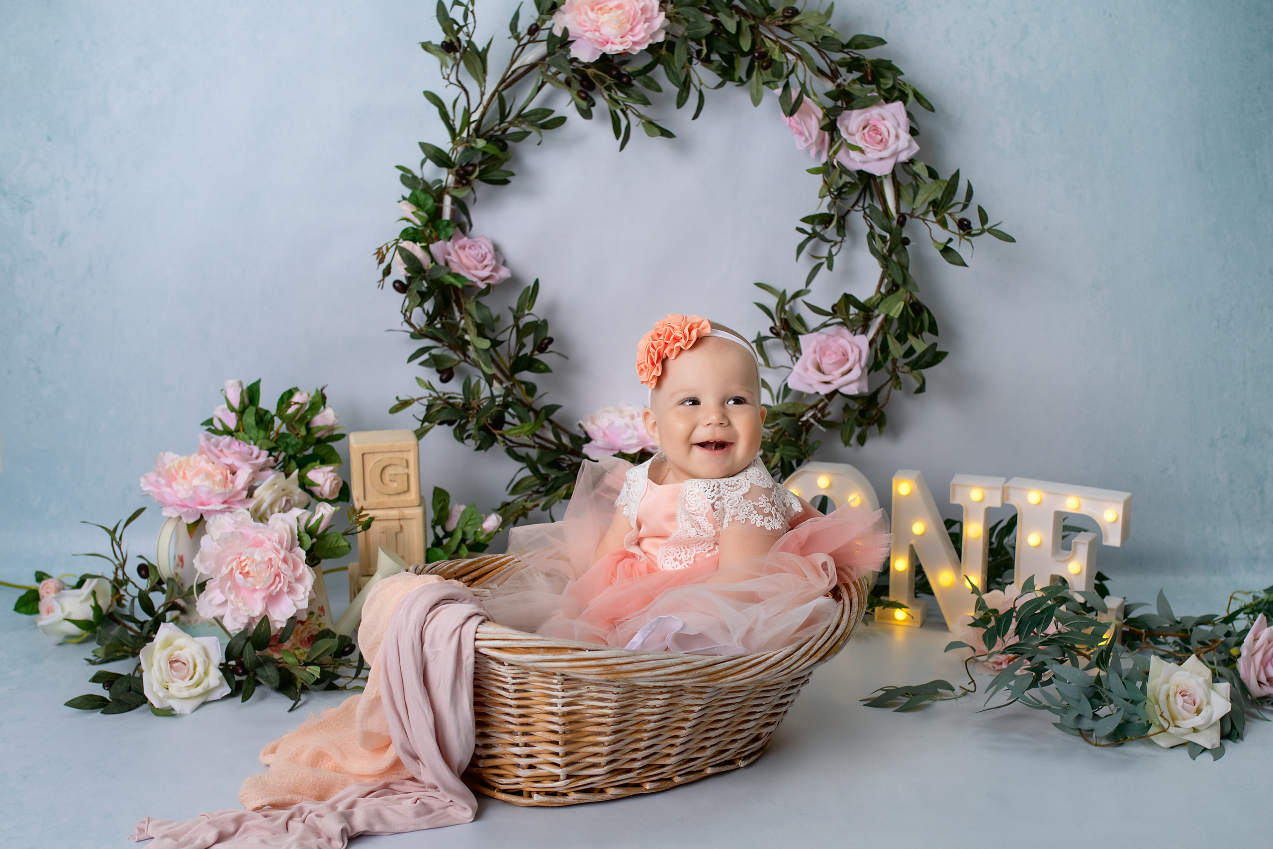 Первый годик. Фотограф новорожденных и беременности Анита Михайлова в Южно-Сахалинск