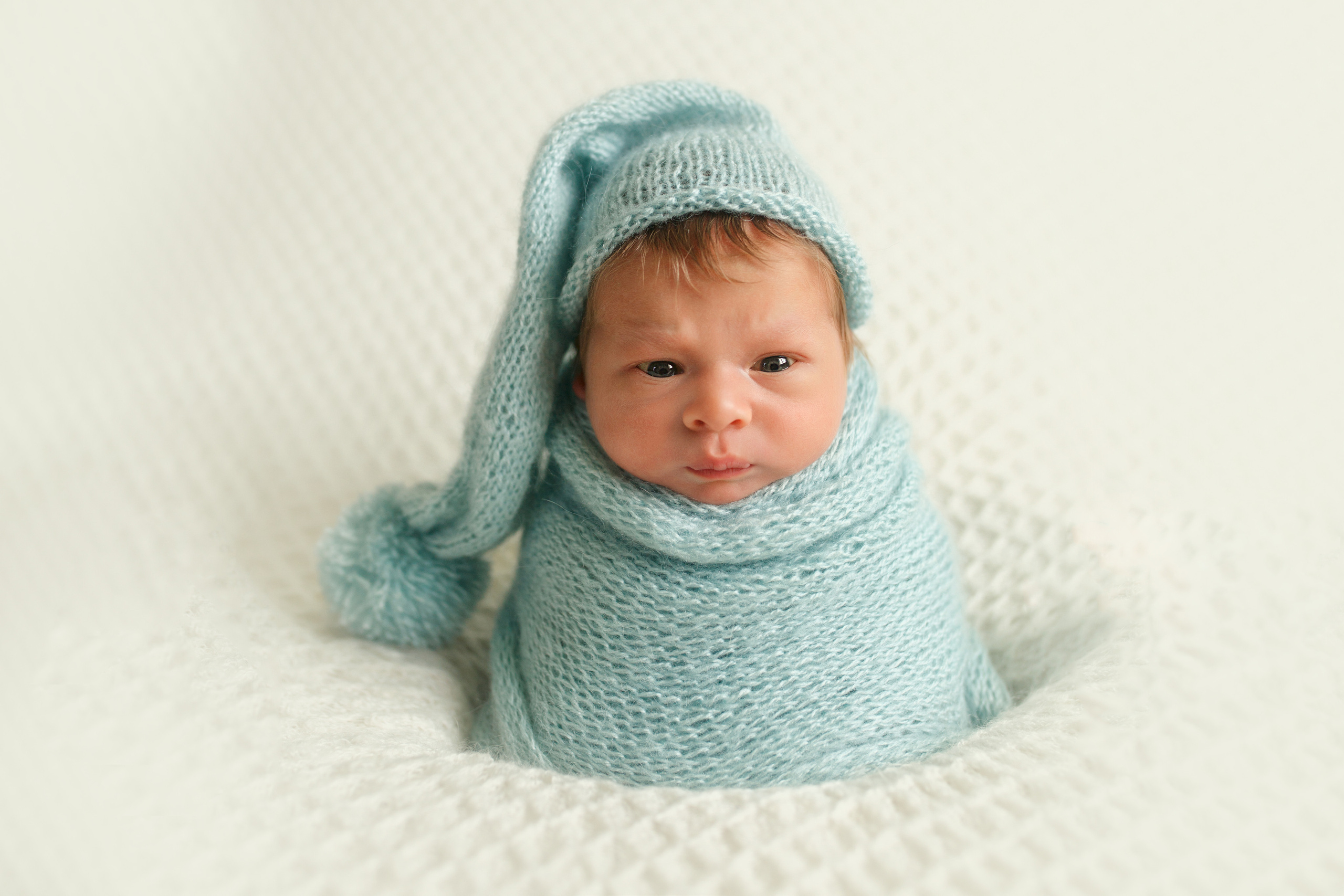 NEWBORN. Фотограф новорожденных и беременности Анита Михайлова в Южно-Сахалинск