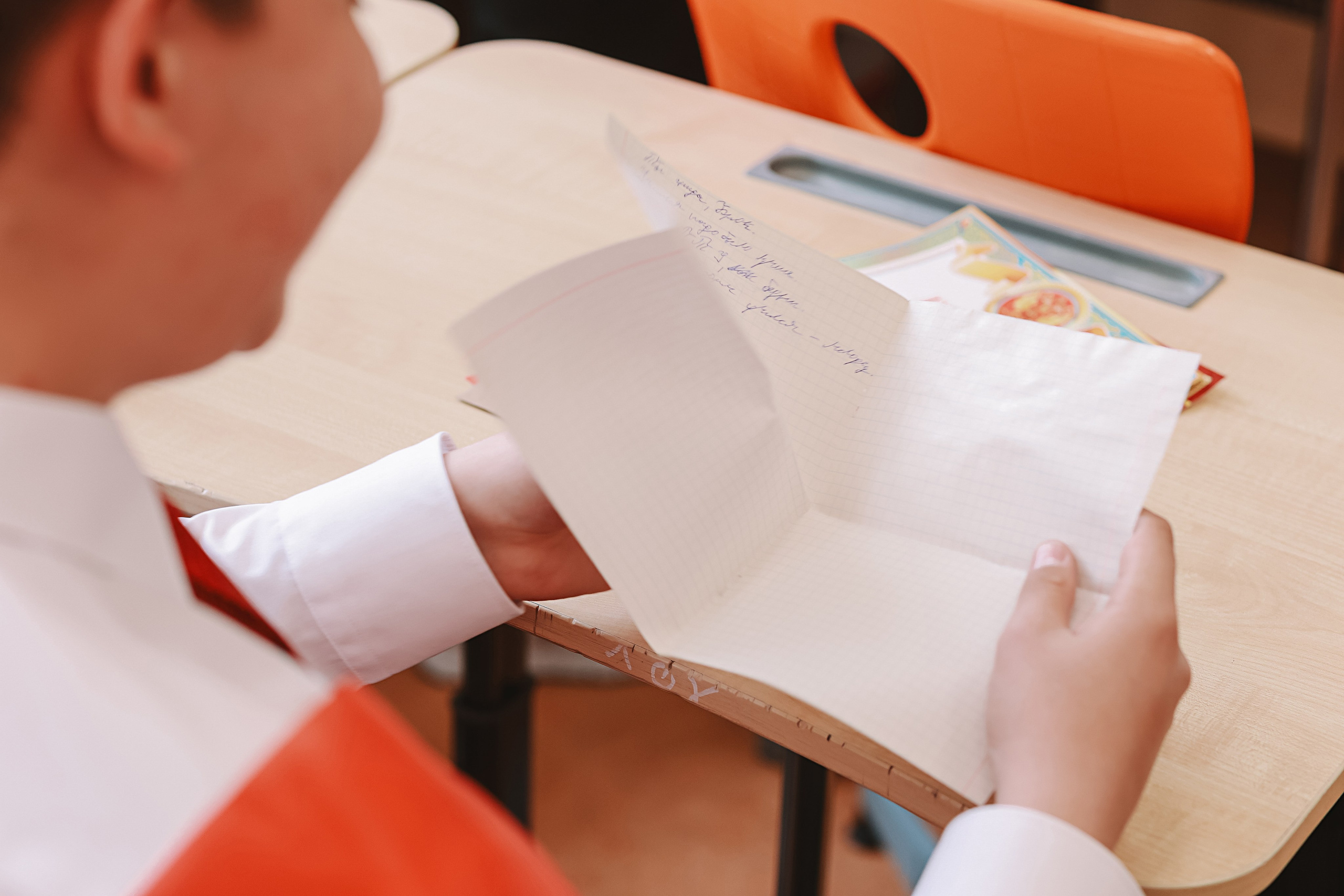 Последний звонок. Семейный фотограф Тюмень, фотограф на роды Салмина Мария