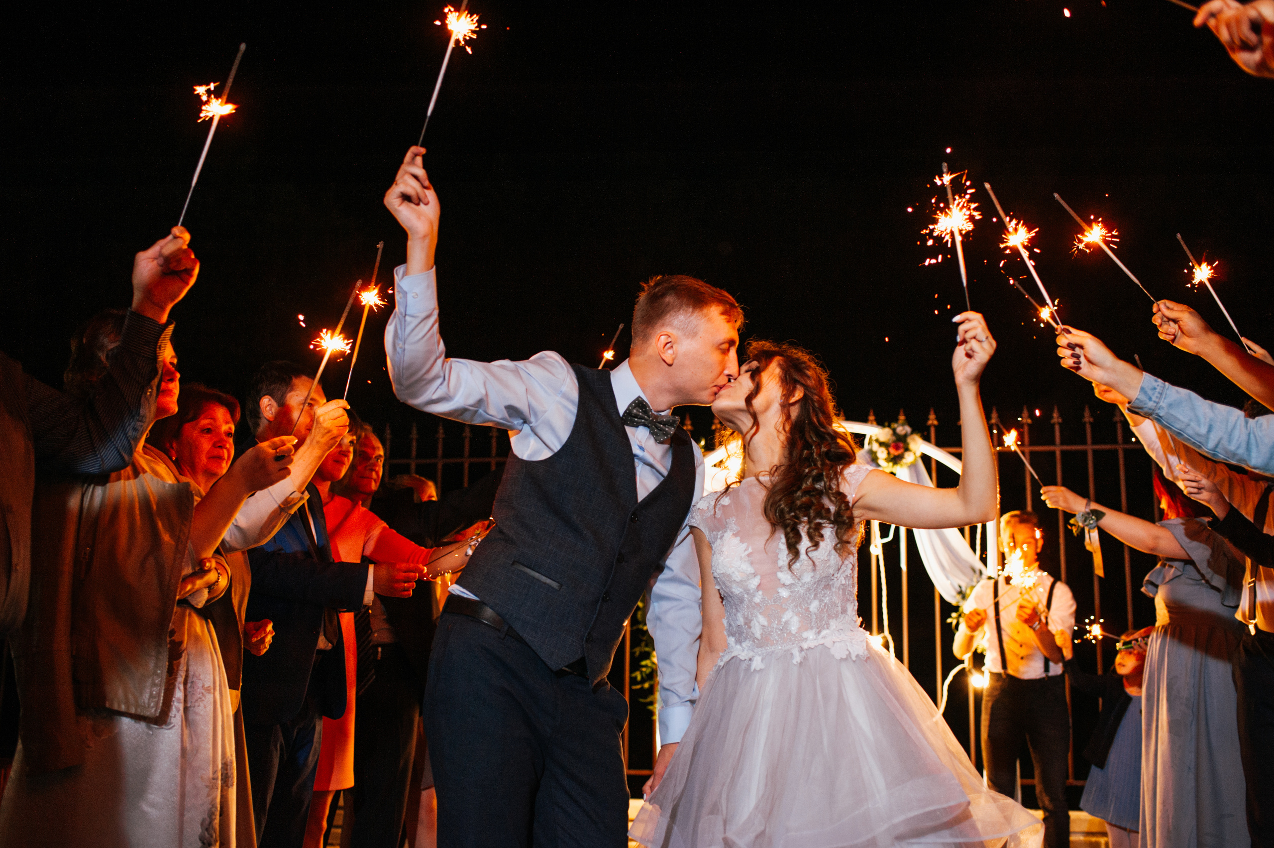 Фотосъемка свадьбы в Смоленске. Свадебный, репортажный и семейный фотограф в Москве Арина Зак