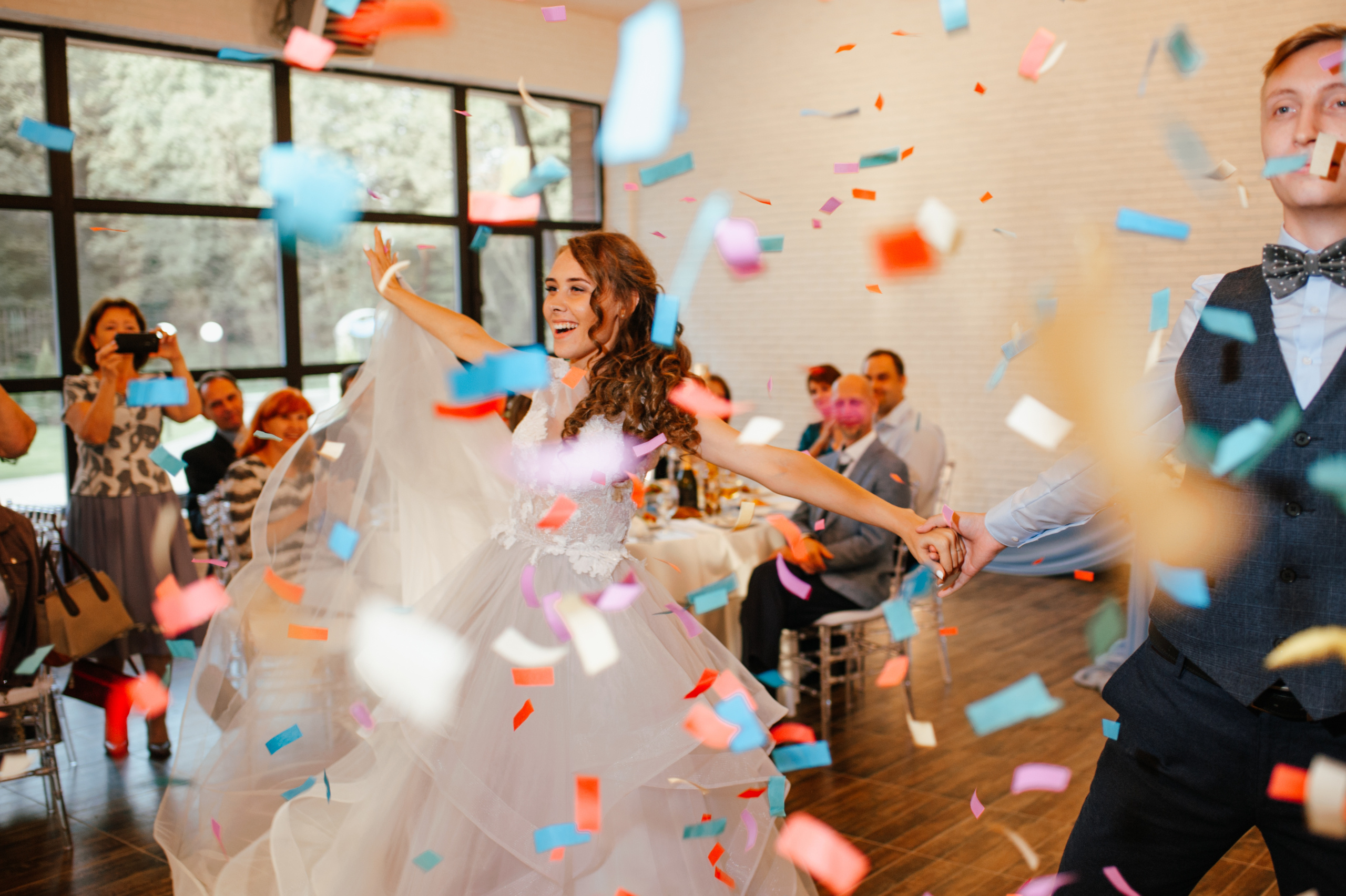 Фотосъемка свадьбы в Смоленске. Свадебный, репортажный и семейный фотограф в Москве Арина Зак