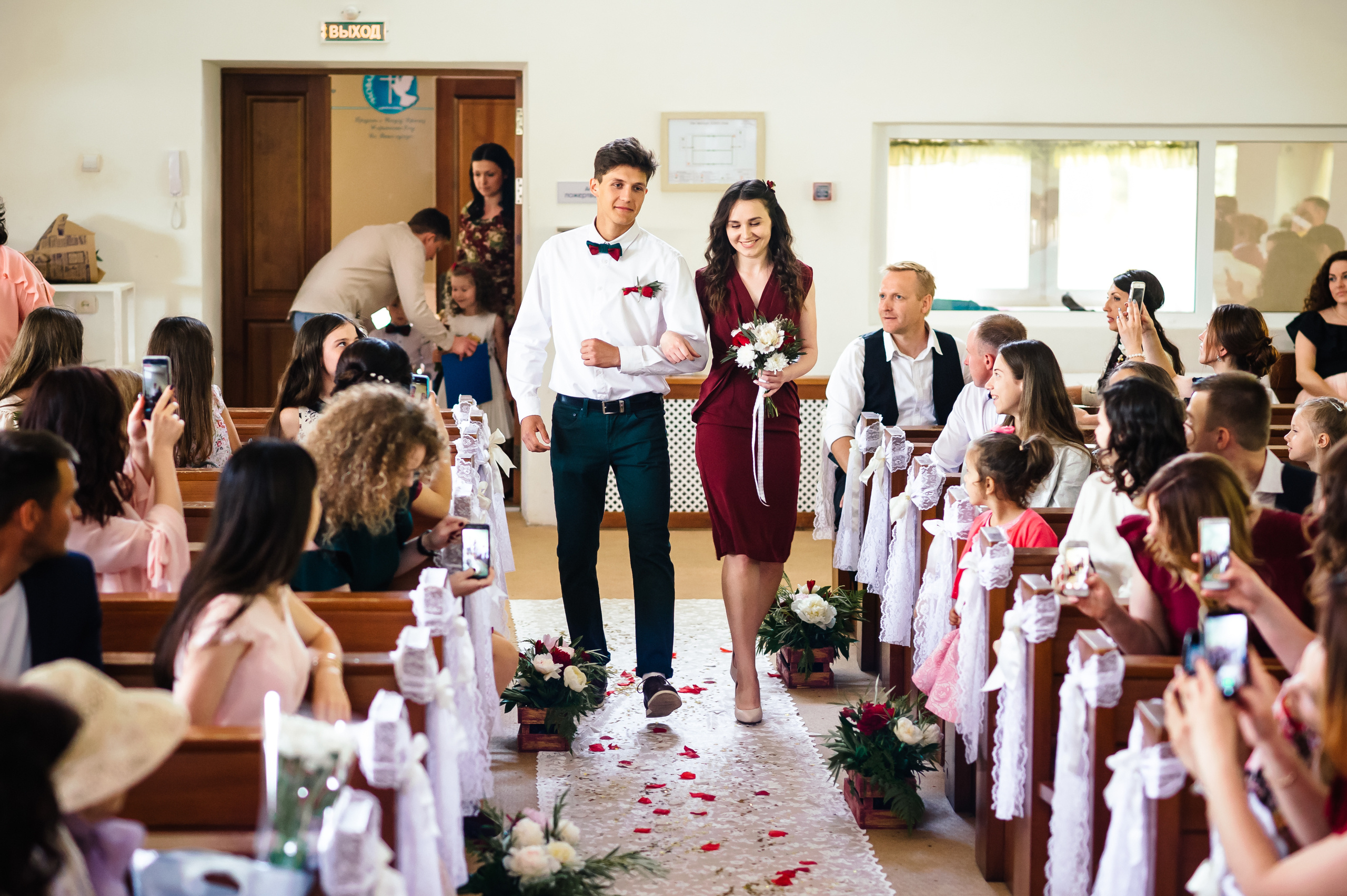 Фотограф на свадьбу. Свадебный, репортажный и семейный фотограф в Москве Арина Зак