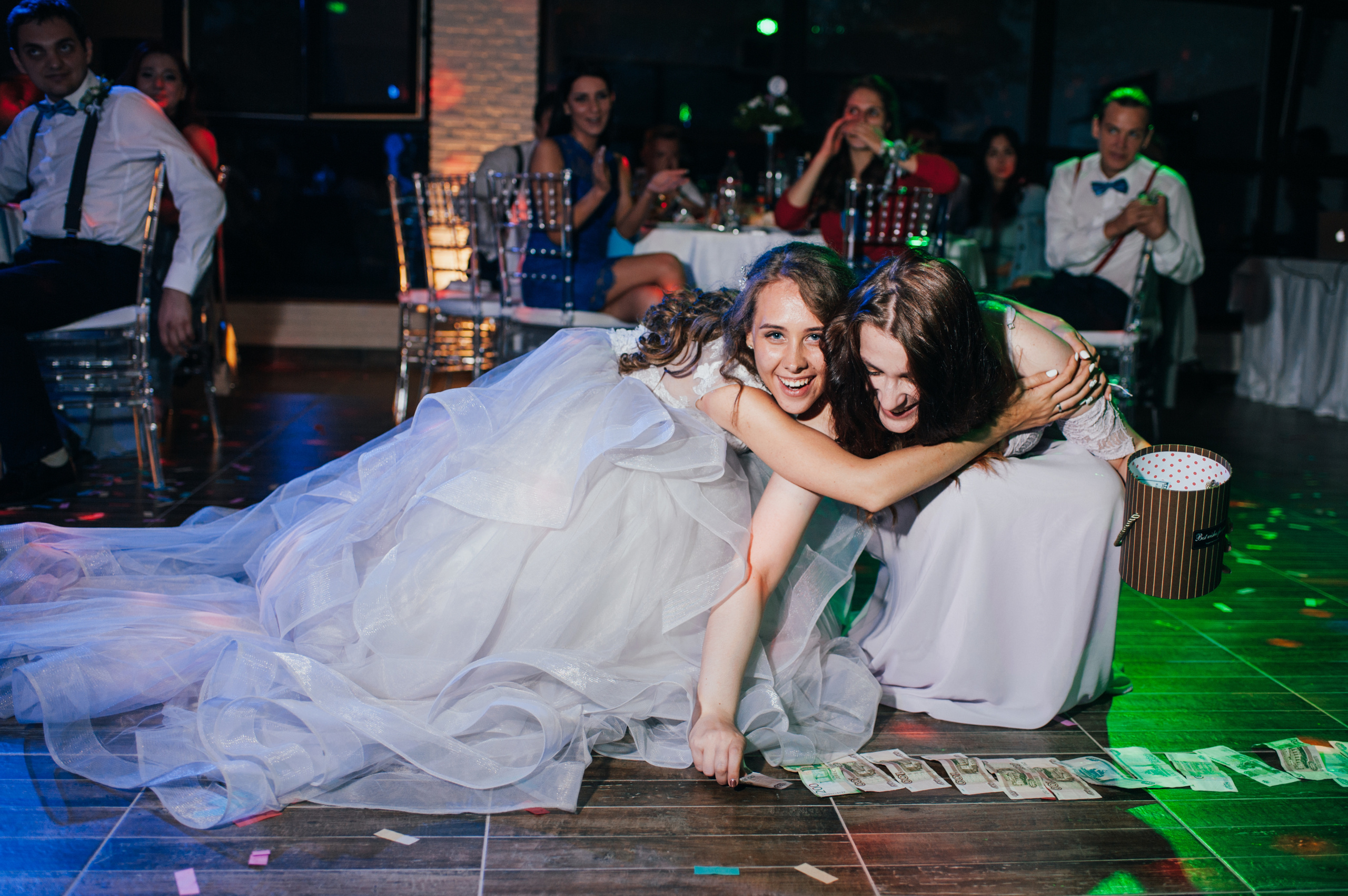 Фотосъемка свадьбы в Смоленске. Свадебный, репортажный и семейный фотограф в Москве Арина Зак