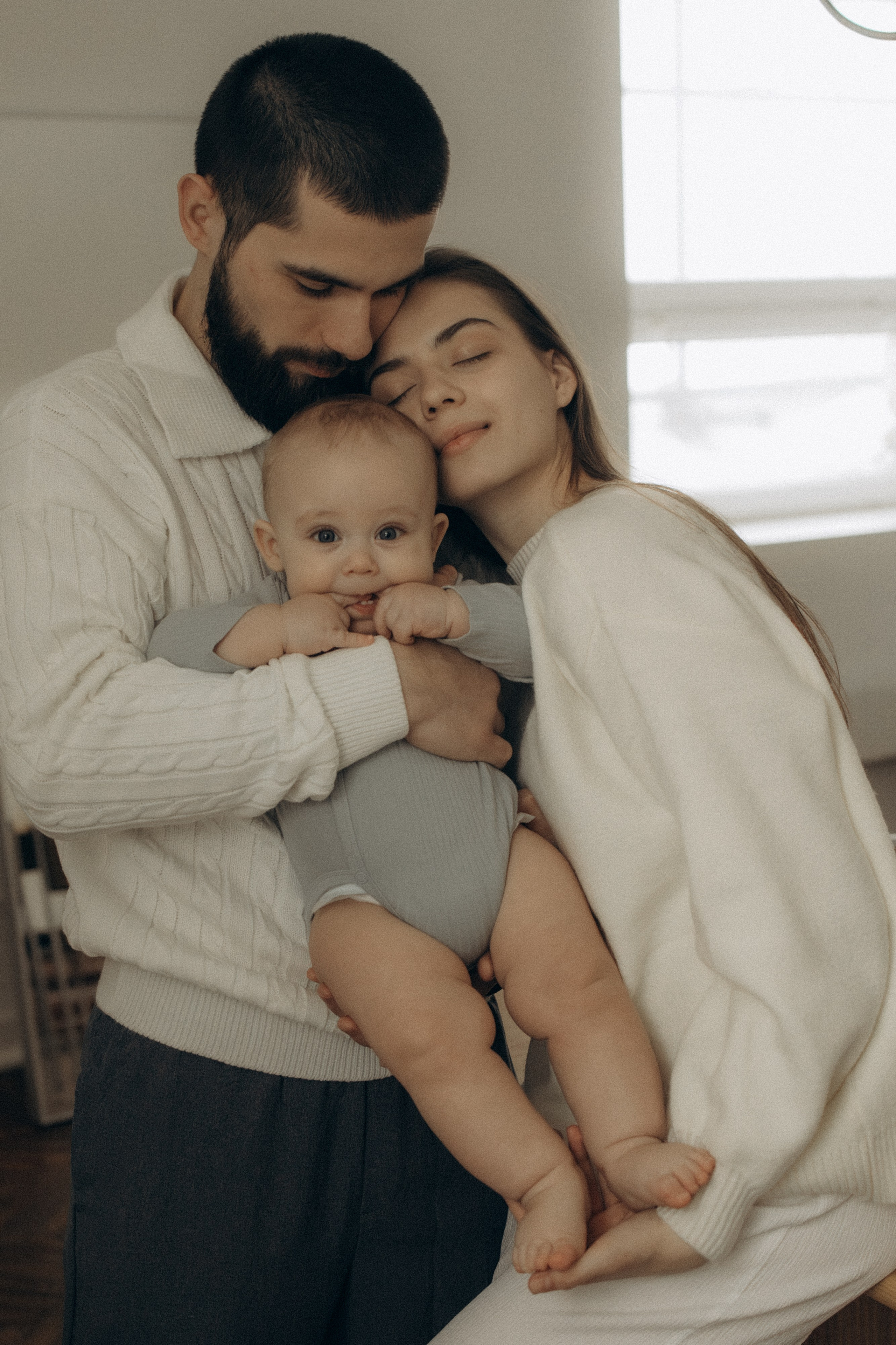 Семейная фотосессия в студии. Семейный фотограф Москва Юлиана Фетисова