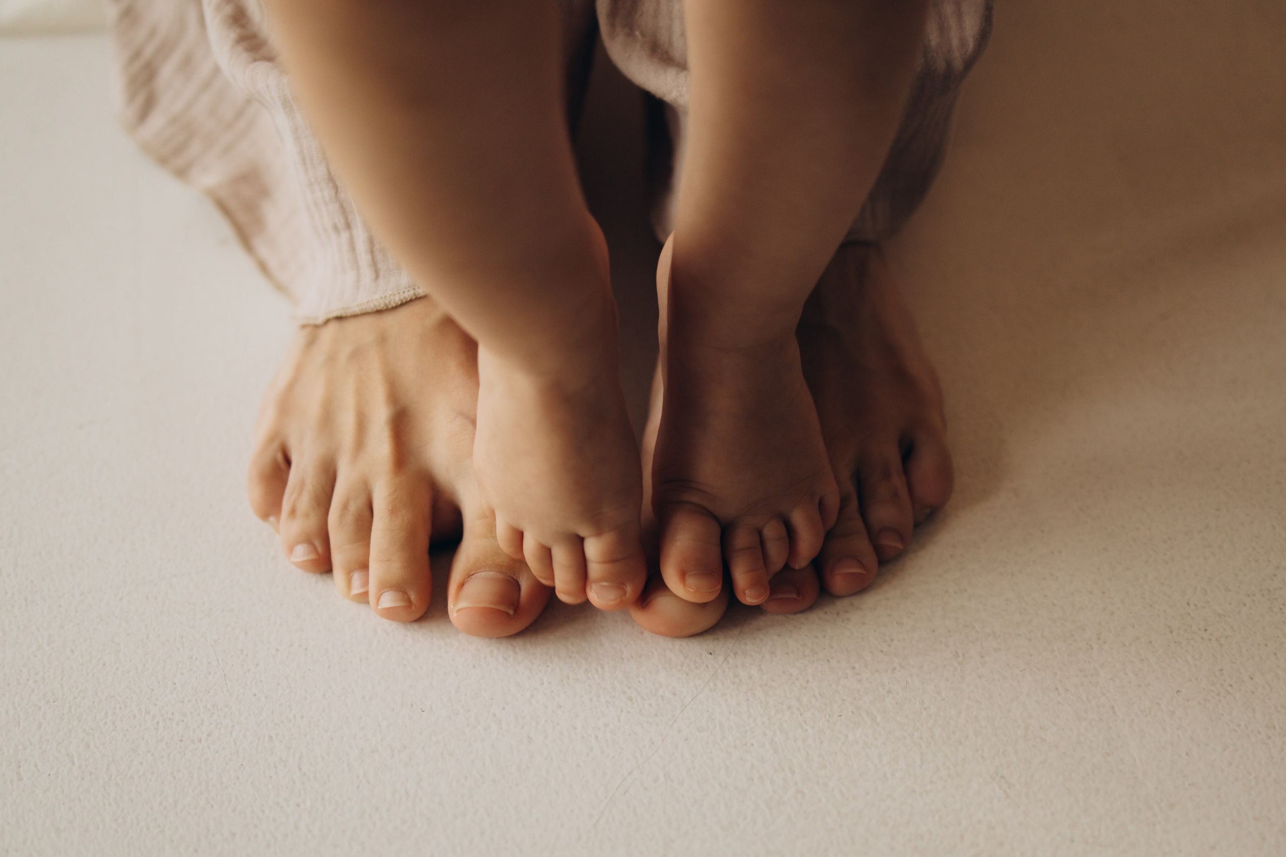 Фотосессия в тканях: мама и малышка. Семейный фотограф Москва Юлиана Фетисова