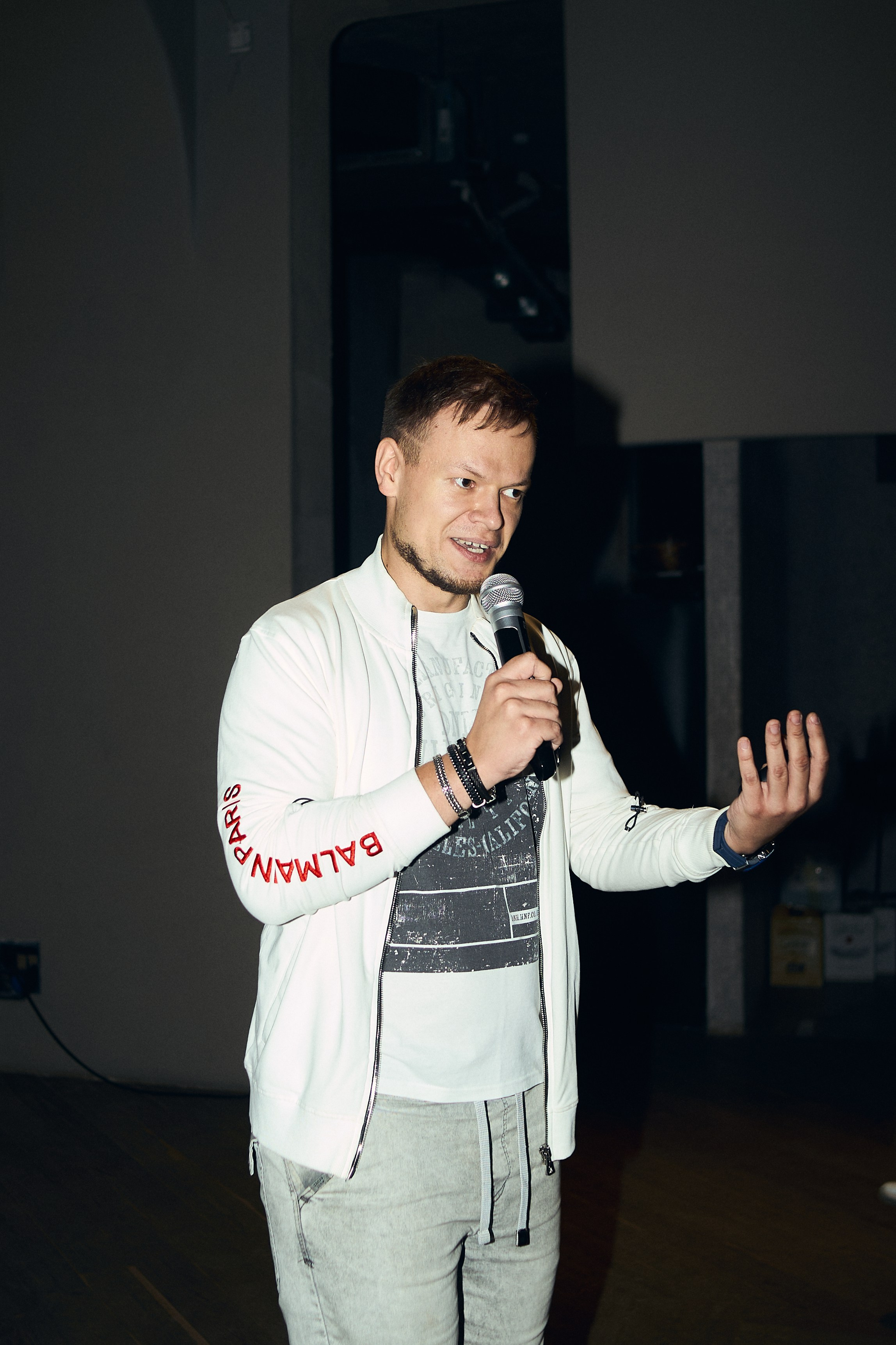 Репортаж. Искарова Зарина, фотограф в Алматы