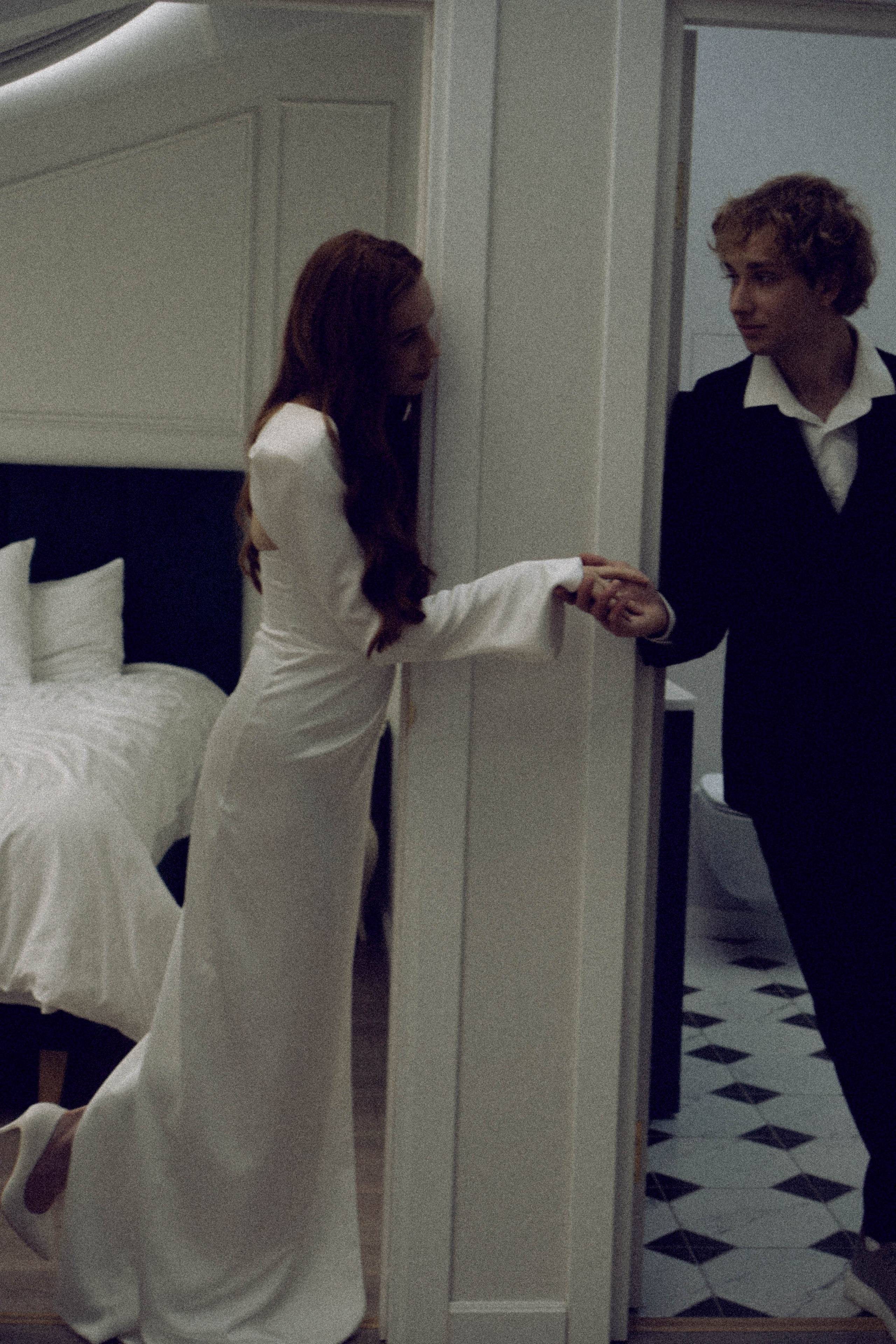 СВАДЕБНАЯ СЬЕМКА В ОТЕЛЕ. СБОРЫ ЖЕНИХА И НЕВЕСТЫ И ТАКЖЕ ТОР И ПОДГОТОВКА К ПРОГУЛКЕ. Профессиональный фотограф, Санкт-Петербург — Виктория Богомолова