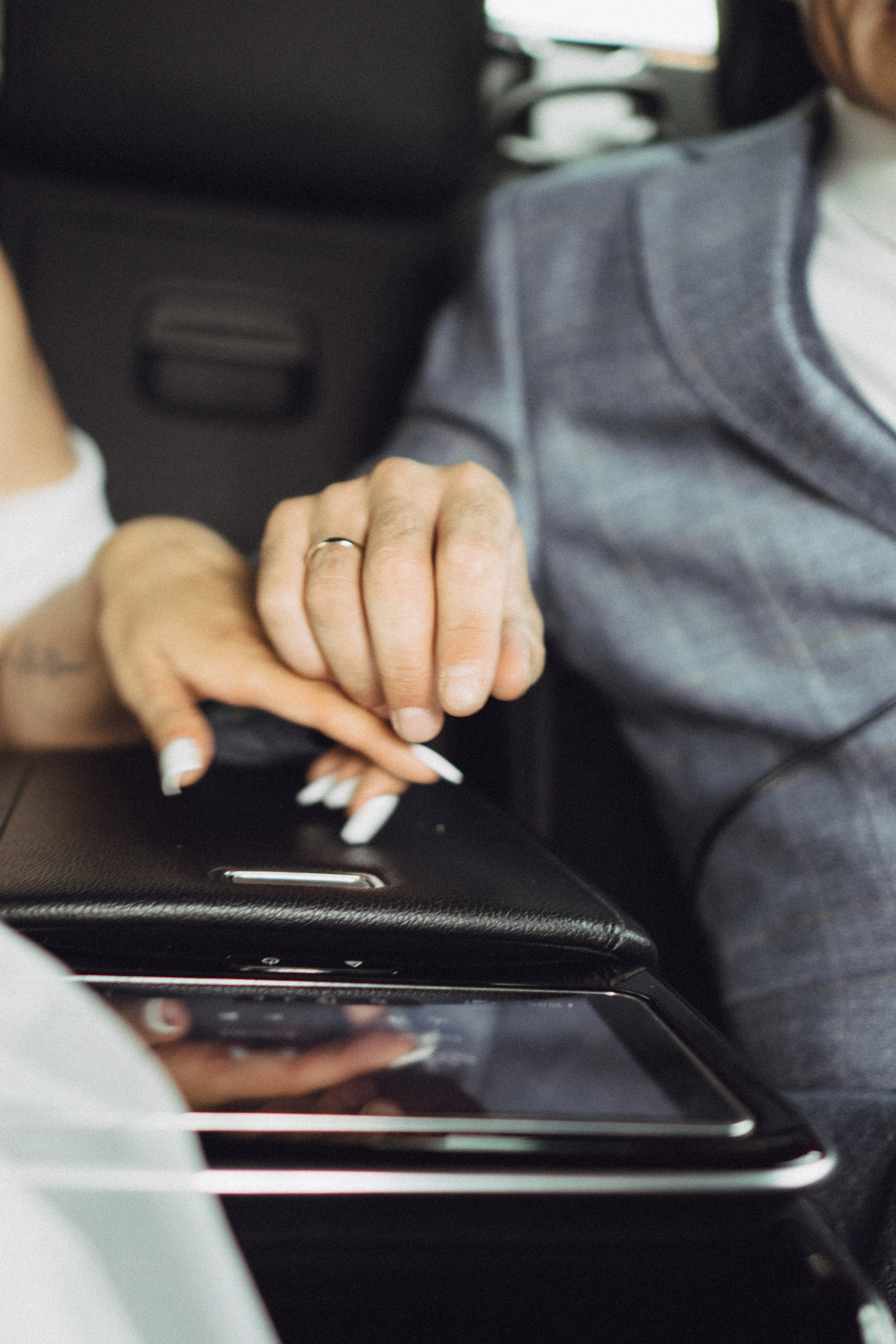 СВАДЕБНАЯ ПРОГУЛКА РЕСТОРАН МЫ ЖЕ НА ТЫ И ФОТОСЕССИИЯ С АВТОМОБИЛЕМ. Профессиональный фотограф, Санкт-Петербург — Виктория Богомолова