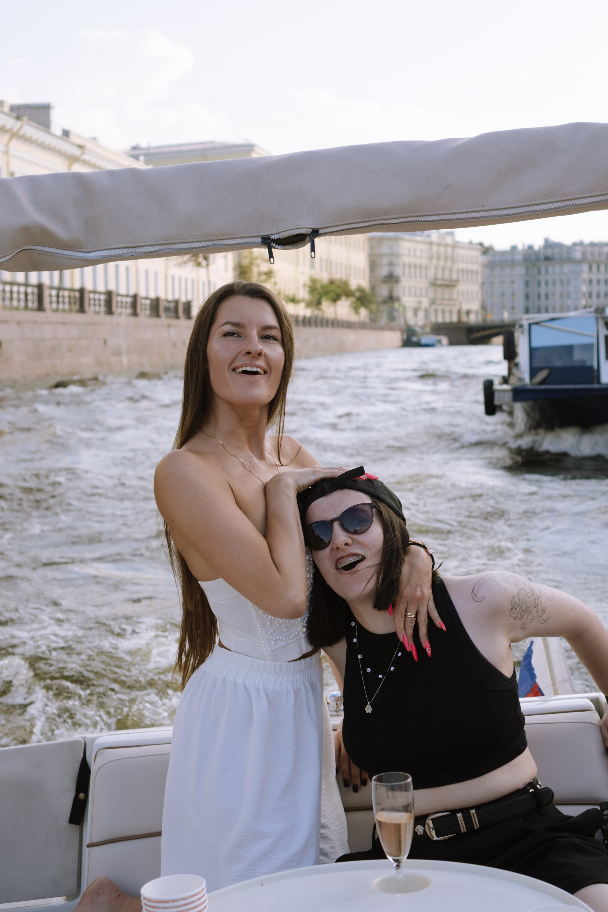 ДЕВИЧНИК НА КАТЕРЕ. Профессиональный фотограф, Санкт-Петербург — Виктория Богомолова