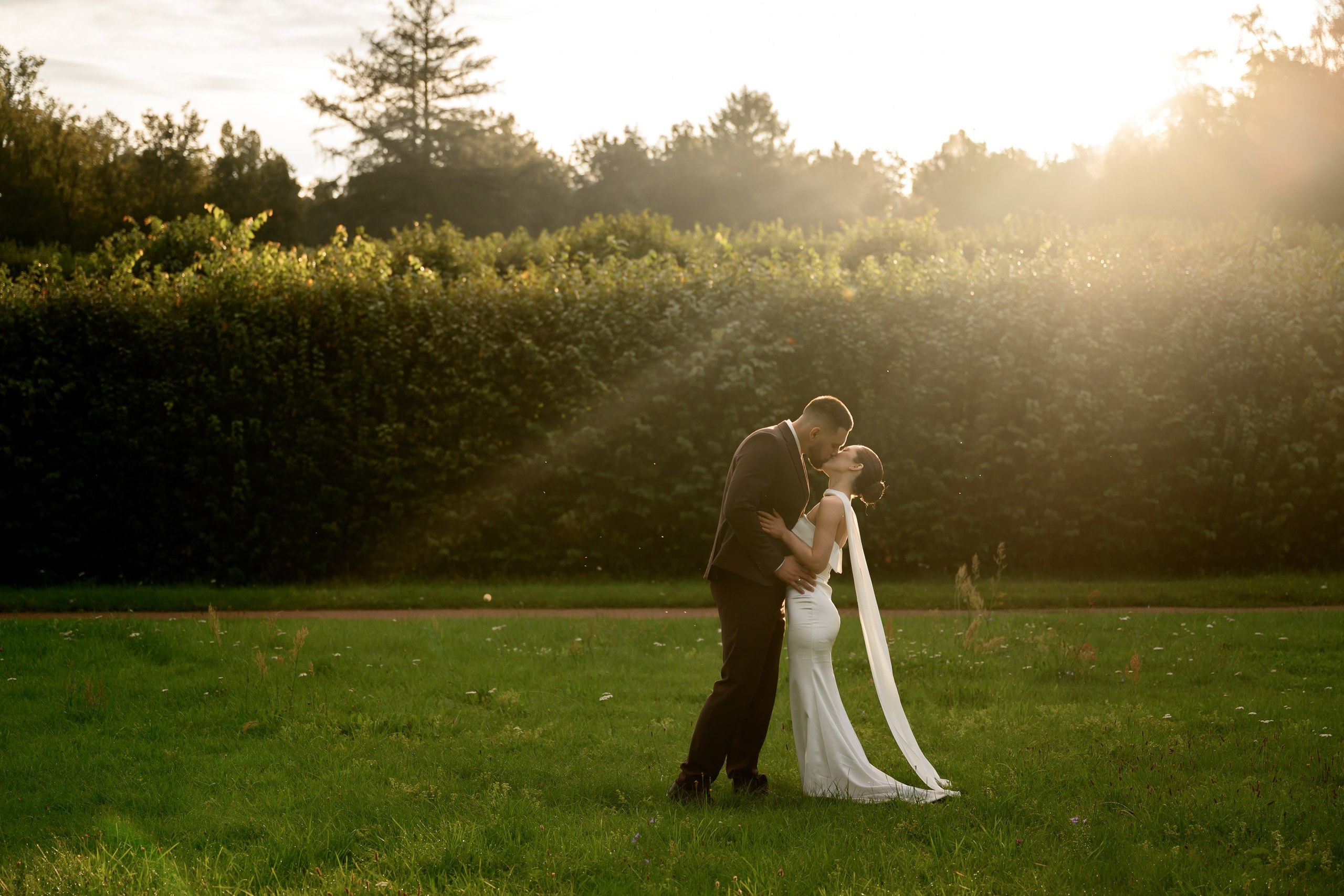 Свадьба для двоих Ксении и Даниила. Регистрация брака в ЗАГСе Крокус сити холла, прогулка в усадьбе Архангельское. Semerlina.ru
