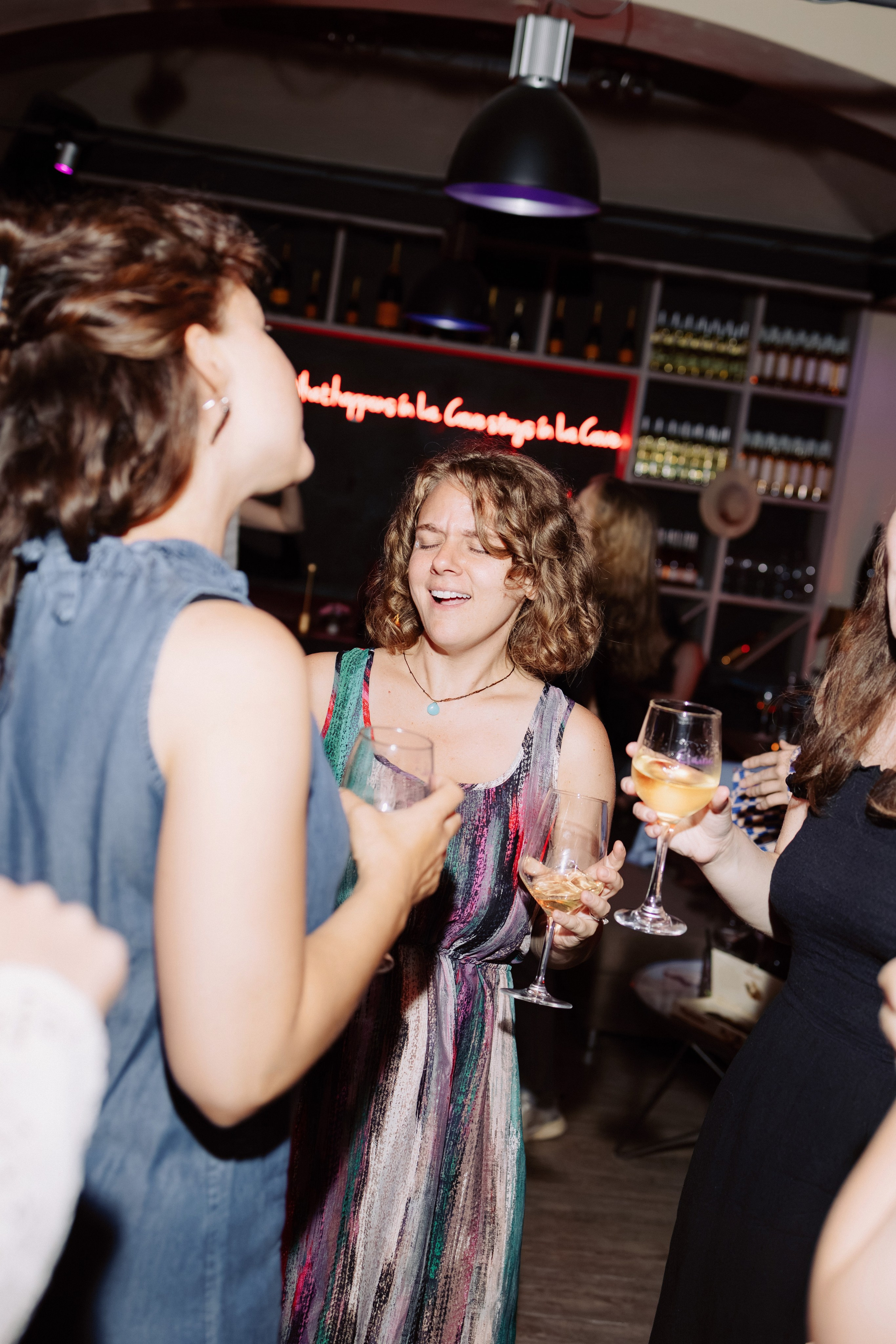 Lilac | Early evening parties for women. Фотограф в Праге Александр Пивоваров