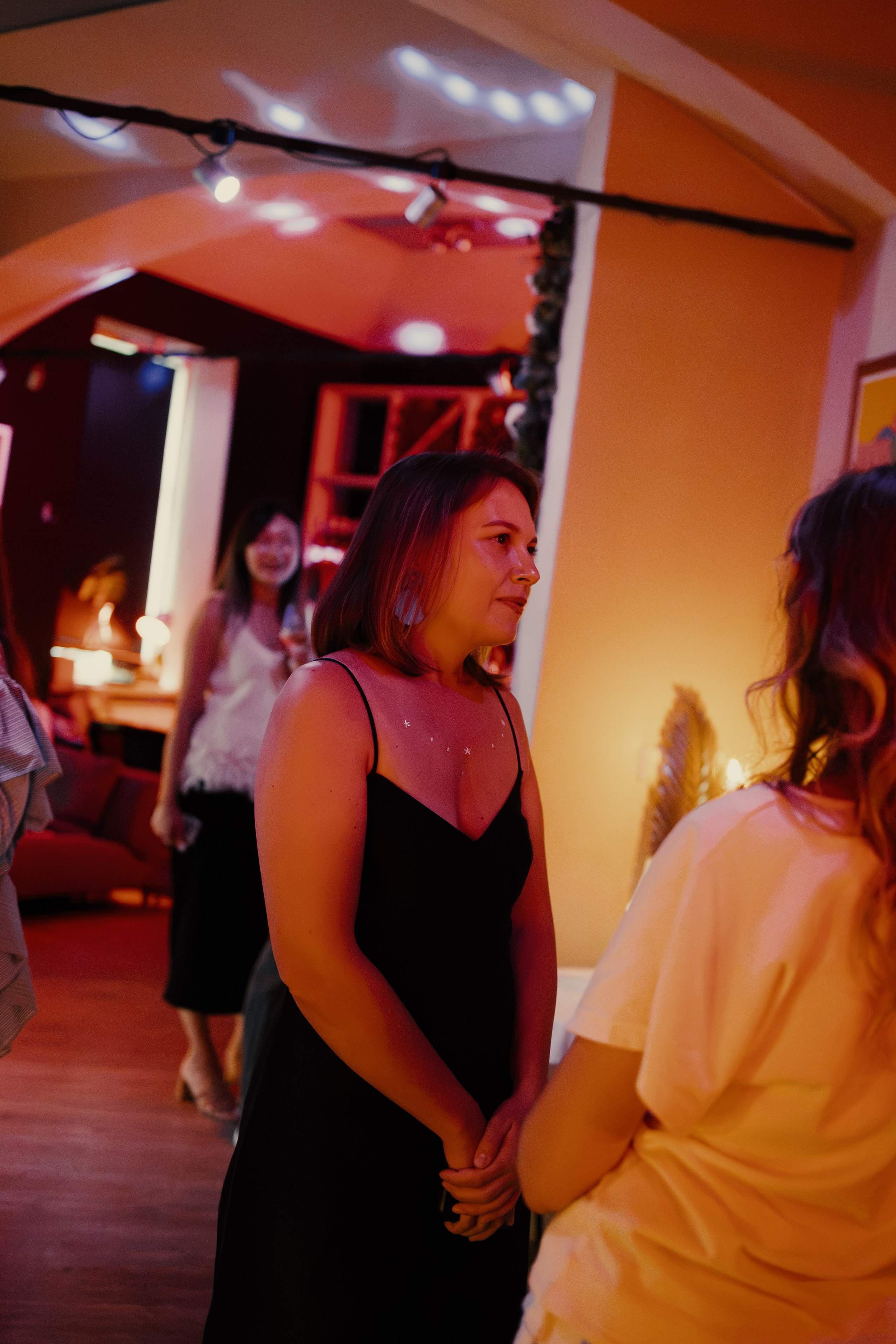 Lilac | Early evening parties for women. Фотограф в Праге Александр Пивоваров