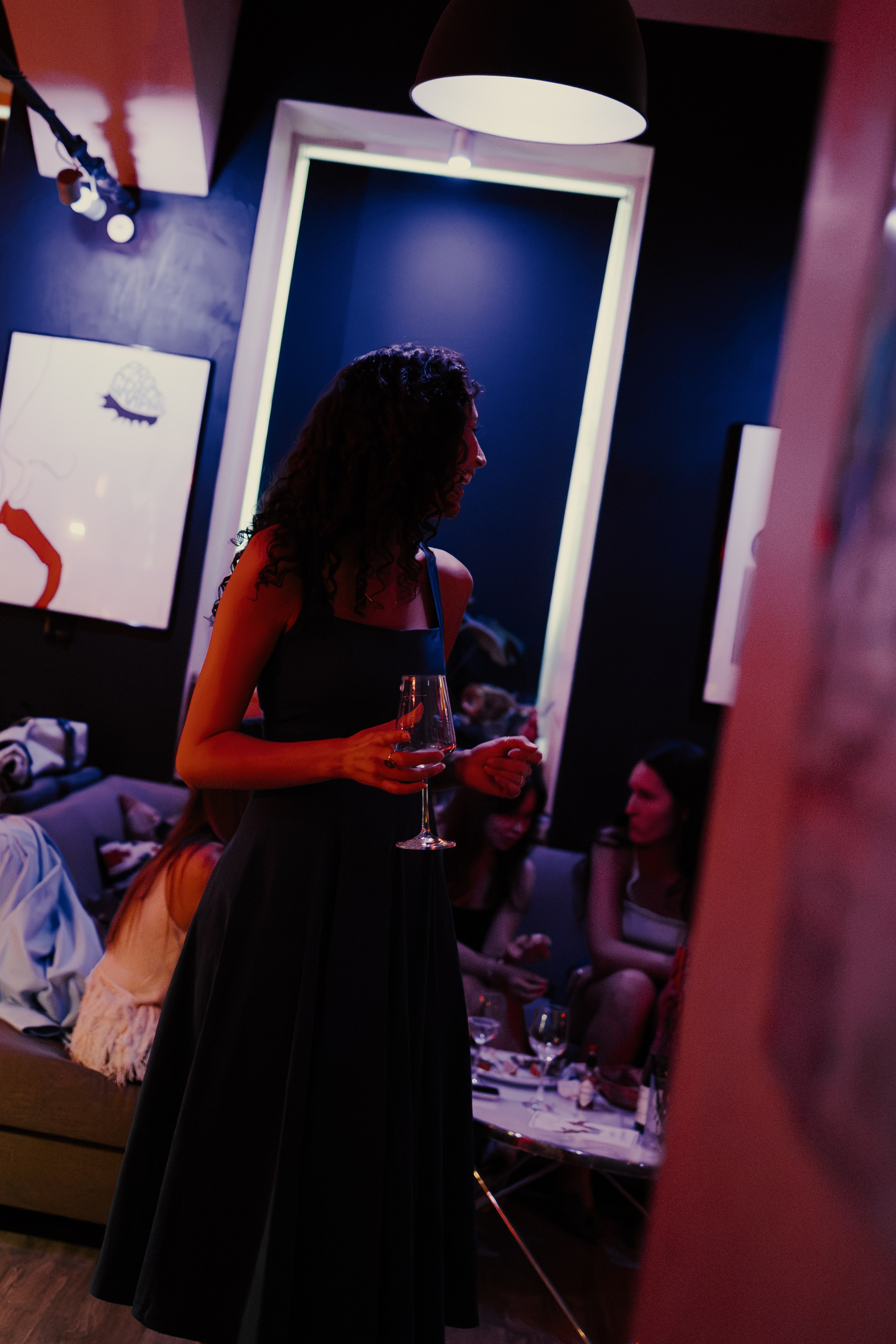 Lilac | Early evening parties for women. Фотограф в Праге Александр Пивоваров