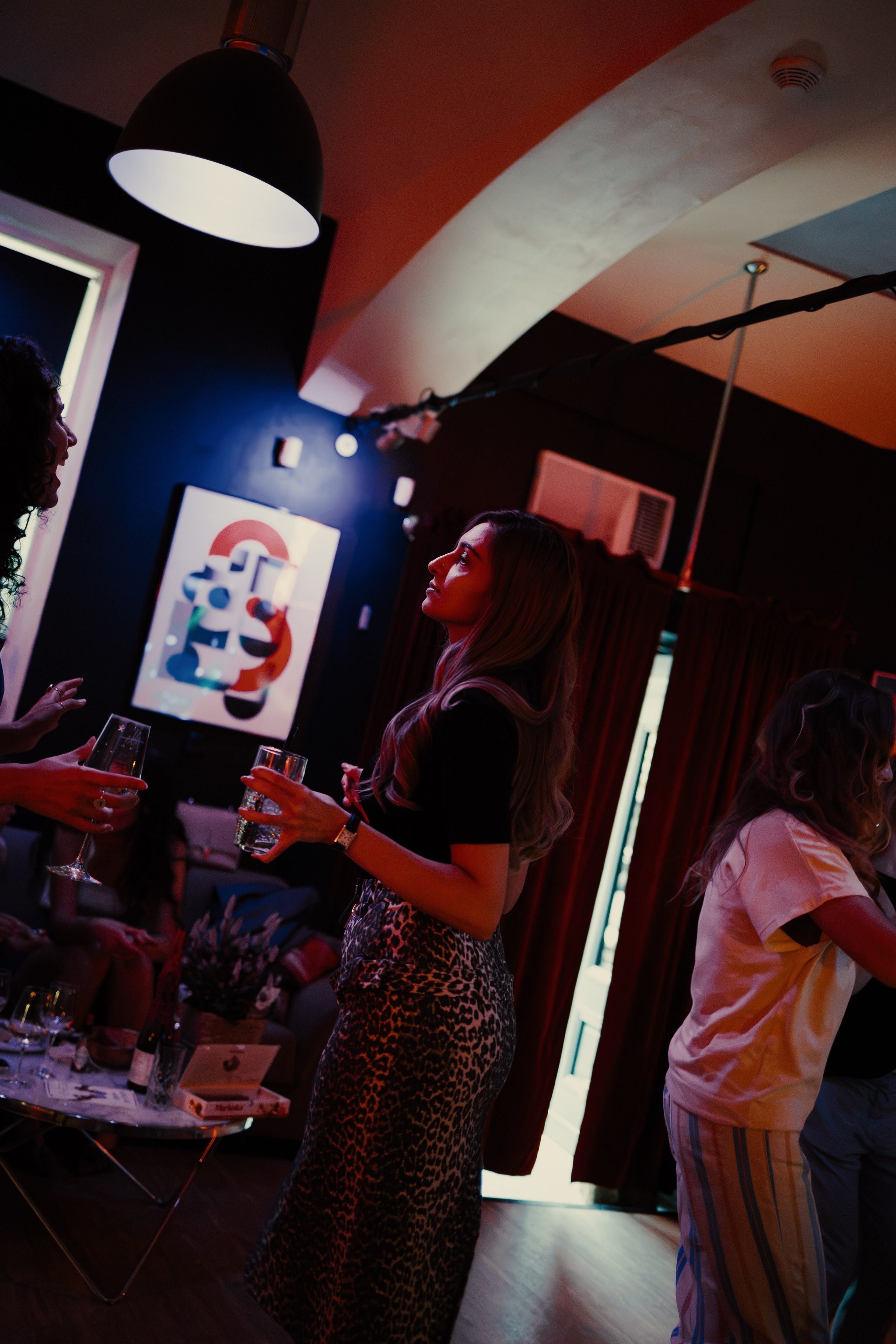 Lilac | Early evening parties for women. Фотограф в Праге Александр Пивоваров