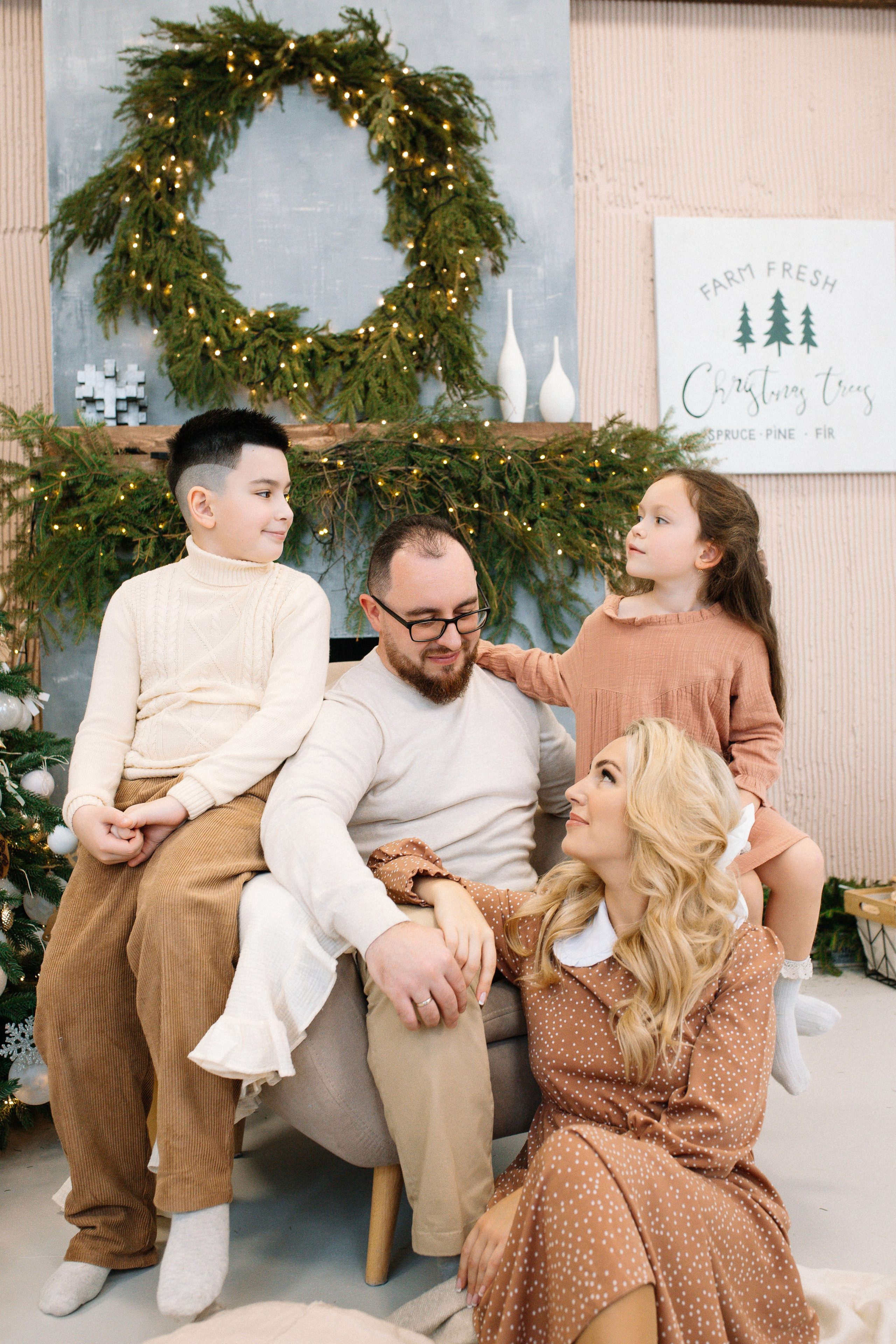 Новогоднее утро. Семейный фотограф в Санкт-Петербурге Назарова Ксения